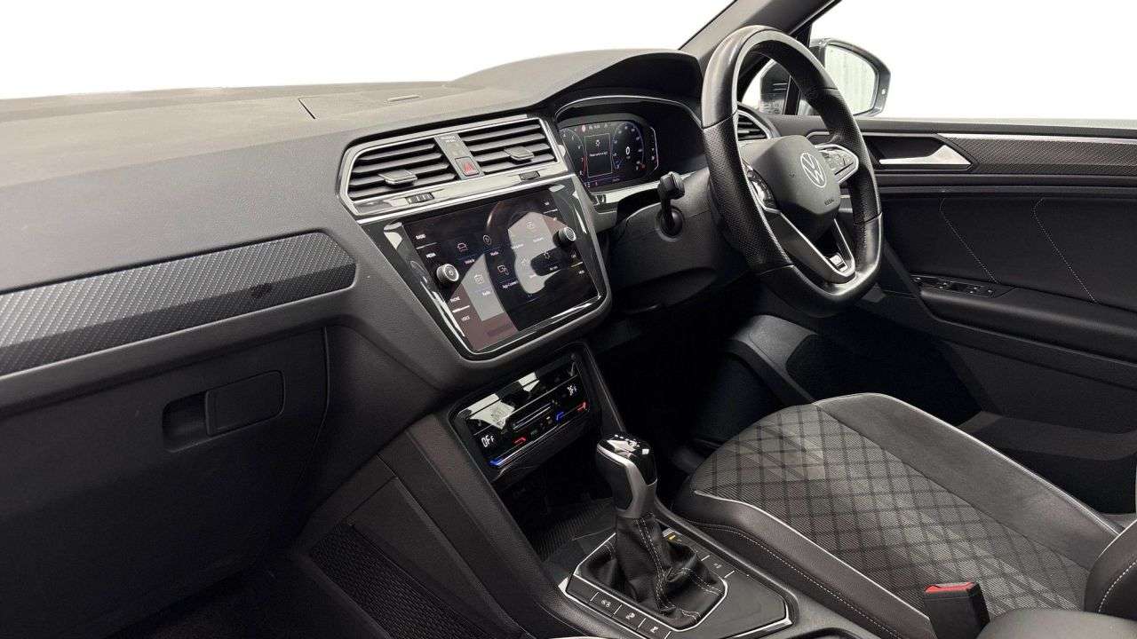 2024 VOLKSWAGEN TIGUAN 2024 VOLKSWAGEN TIGUAN