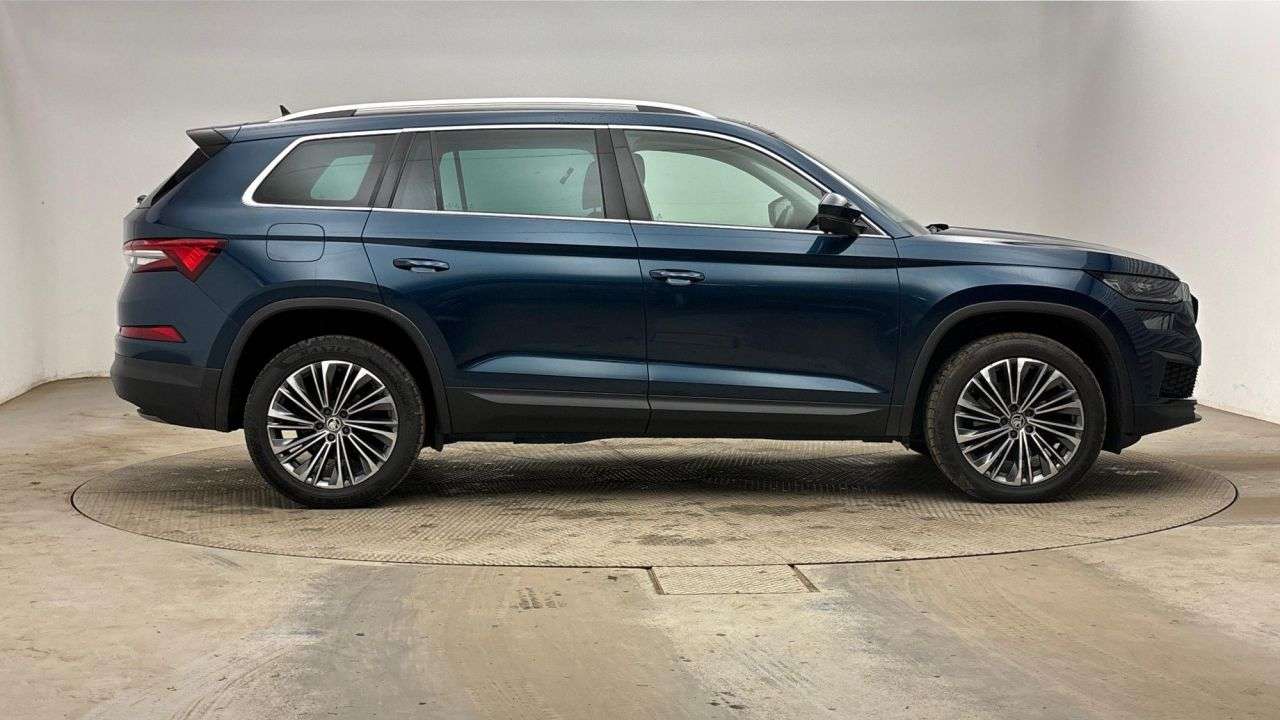 A 2023 SKODA KODIAQ 2.0 TDI SE L Executive SUV 5dr Diesel DSG Euro 6 (s/s) (7 Seat) (150 ps) A 2023 SKODA KODIAQ 2.0 TDI SE L Executive SUV 5dr Diesel DSG Euro 6 (s/s) (7 Seat) (150 ps)