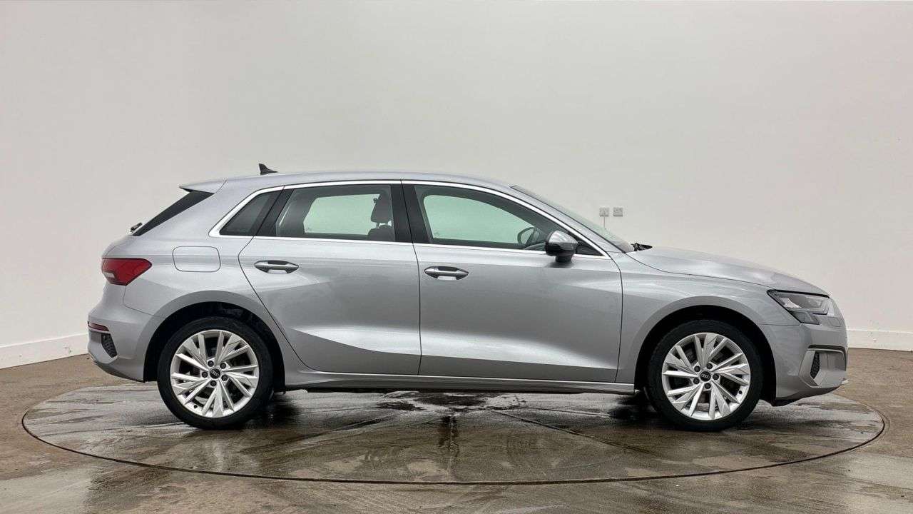 A 2021 AUDI A3 1.4 TFSIe 40 Sport Sportback 5dr Petrol Plug-in Hybrid S Tronic Euro 6 (s/s A 2021 AUDI A3 1.4 TFSIe 40 Sport Sportback 5dr Petrol Plug-in Hybrid S Tronic Euro 6 (s/s