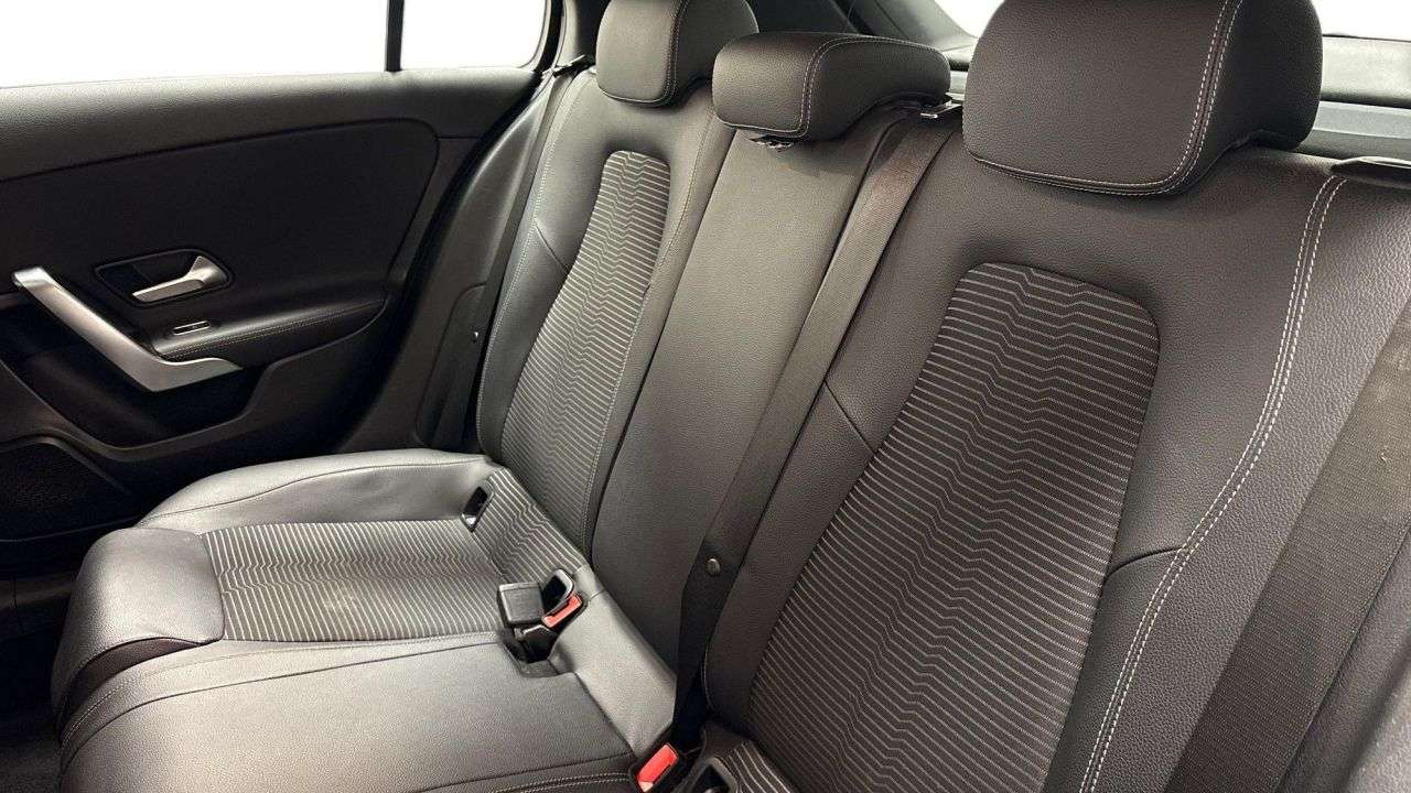 2018 MERCEDES-BENZ A CLASS 2018 MERCEDES-BENZ A CLASS