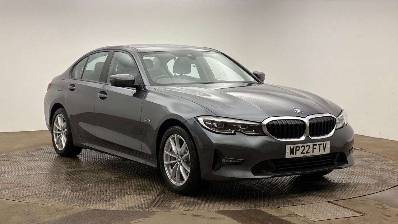 A 2022 BMW 3 SERIES 2.0 330e 12kWh SE Pro Saloon 4dr Petrol Plug-in Hybrid Auto Euro 6 (s/s) (2 A 2022 BMW 3 SERIES 2.0 330e 12kWh SE Pro Saloon 4dr Petrol Plug-in Hybrid Auto Euro 6 (s/s) (2