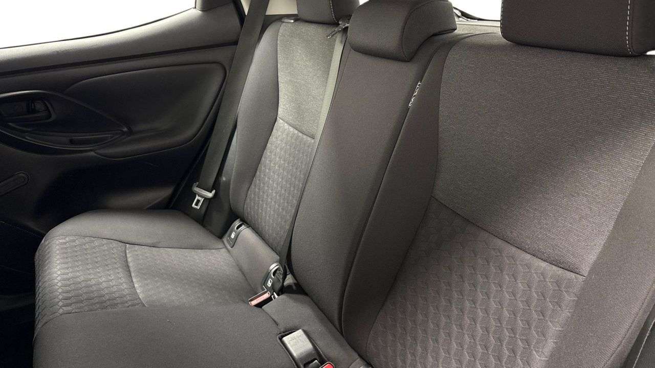 2021 TOYOTA YARIS 2021 TOYOTA YARIS