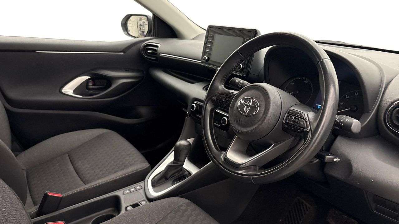 2023 TOYOTA YARIS 2023 TOYOTA YARIS