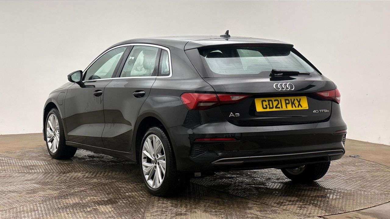 A 2021 AUDI A3 1.4 TFSIe 40 Sport Sportback 5dr Petrol Plug-in Hybrid S Tronic Euro 6 (s/s A 2021 AUDI A3 1.4 TFSIe 40 Sport Sportback 5dr Petrol Plug-in Hybrid S Tronic Euro 6 (s/s