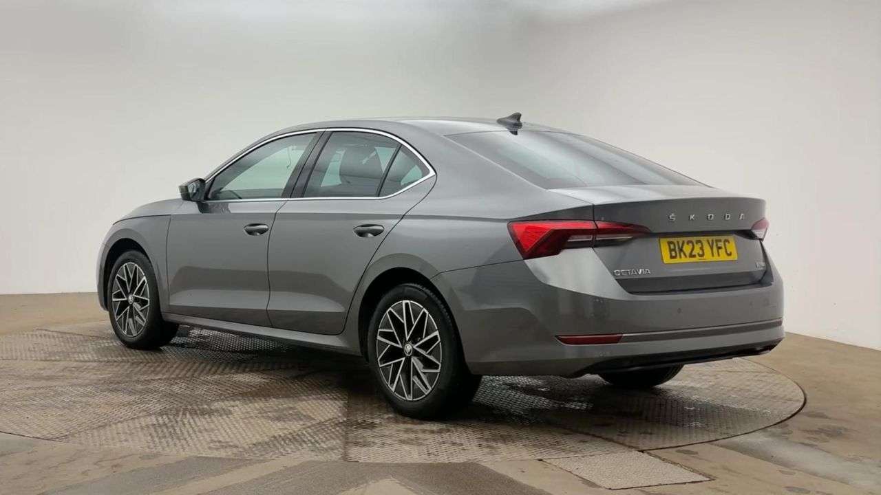 A 2023 SKODA OCTAVIA 1.5 TSI e-TEC MHEV SE L Hatchback 5dr Petrol Hybrid DSG Euro 6 (s/s) (150 p A 2023 SKODA OCTAVIA 1.5 TSI e-TEC MHEV SE L Hatchback 5dr Petrol Hybrid DSG Euro 6 (s/s) (150 p