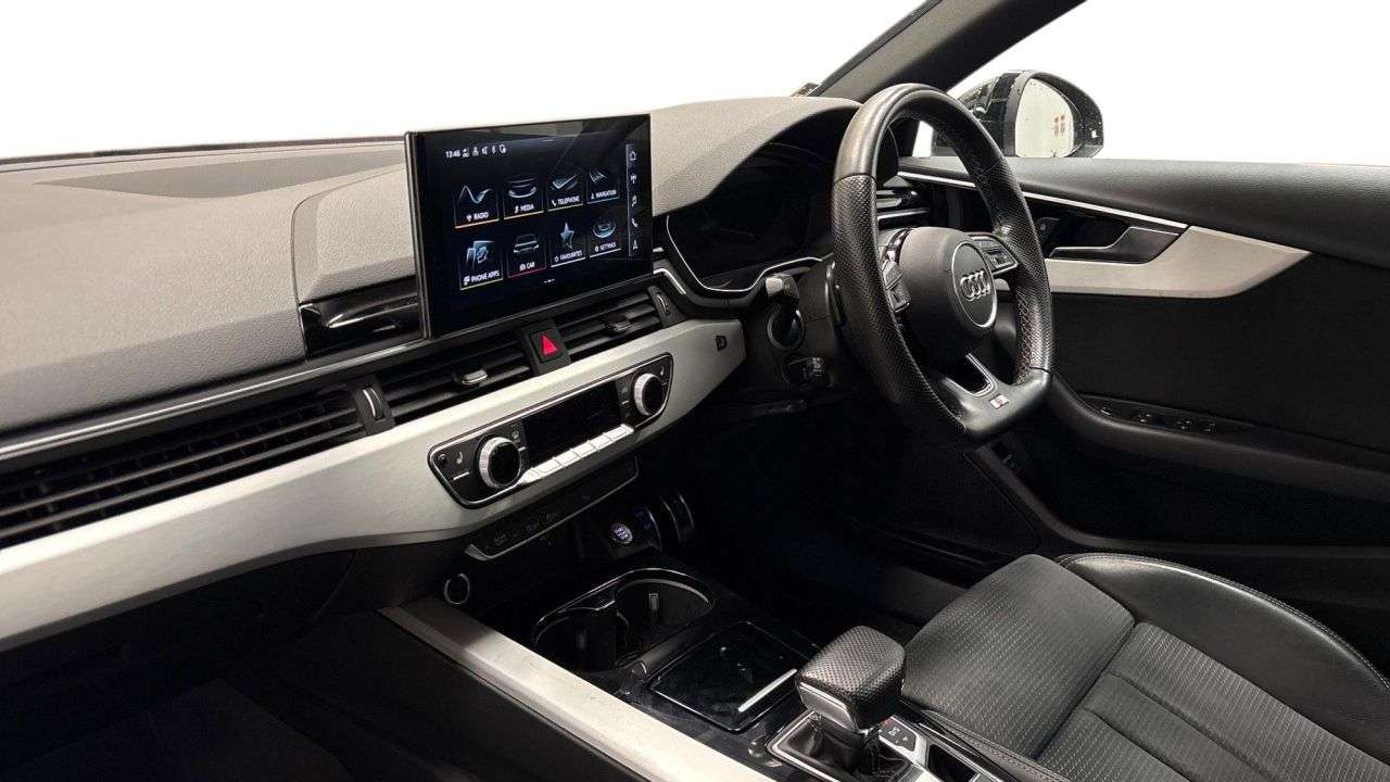 2022 AUDI A4 2022 AUDI A4