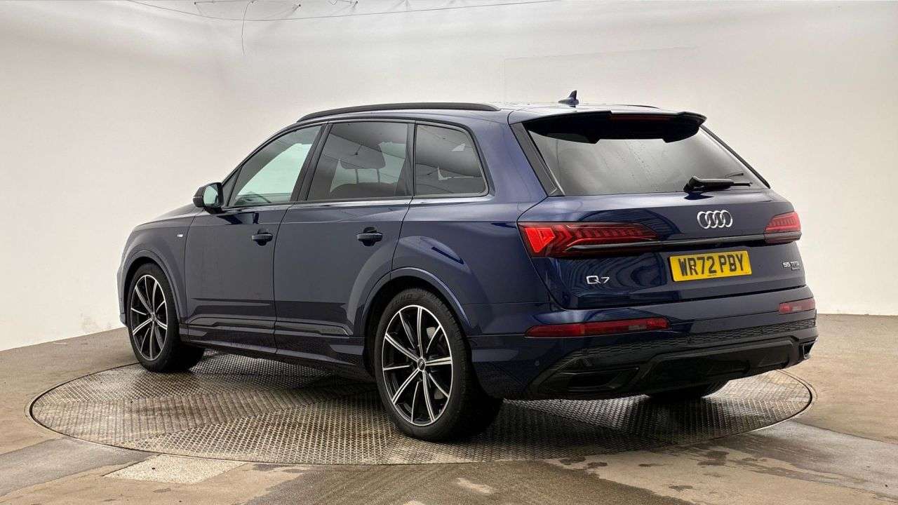 A 2022 AUDI Q7 3.0 TFSI V6 55 Black Edition SUV 5dr Petrol Tiptronic quattro Euro 6 (s/s) A 2022 AUDI Q7 3.0 TFSI V6 55 Black Edition SUV 5dr Petrol Tiptronic quattro Euro 6 (s/s)
