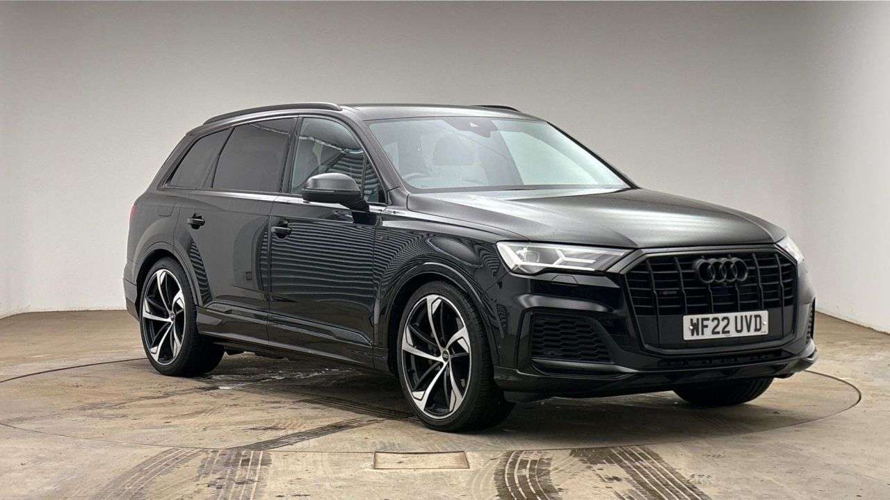 A 2022 AUDI Q7 3.0 TFSI V6 55 Black Edition SUV 5dr Petrol Tiptronic quattro Euro 6 (s/s) A 2022 AUDI Q7 3.0 TFSI V6 55 Black Edition SUV 5dr Petrol Tiptronic quattro Euro 6 (s/s)