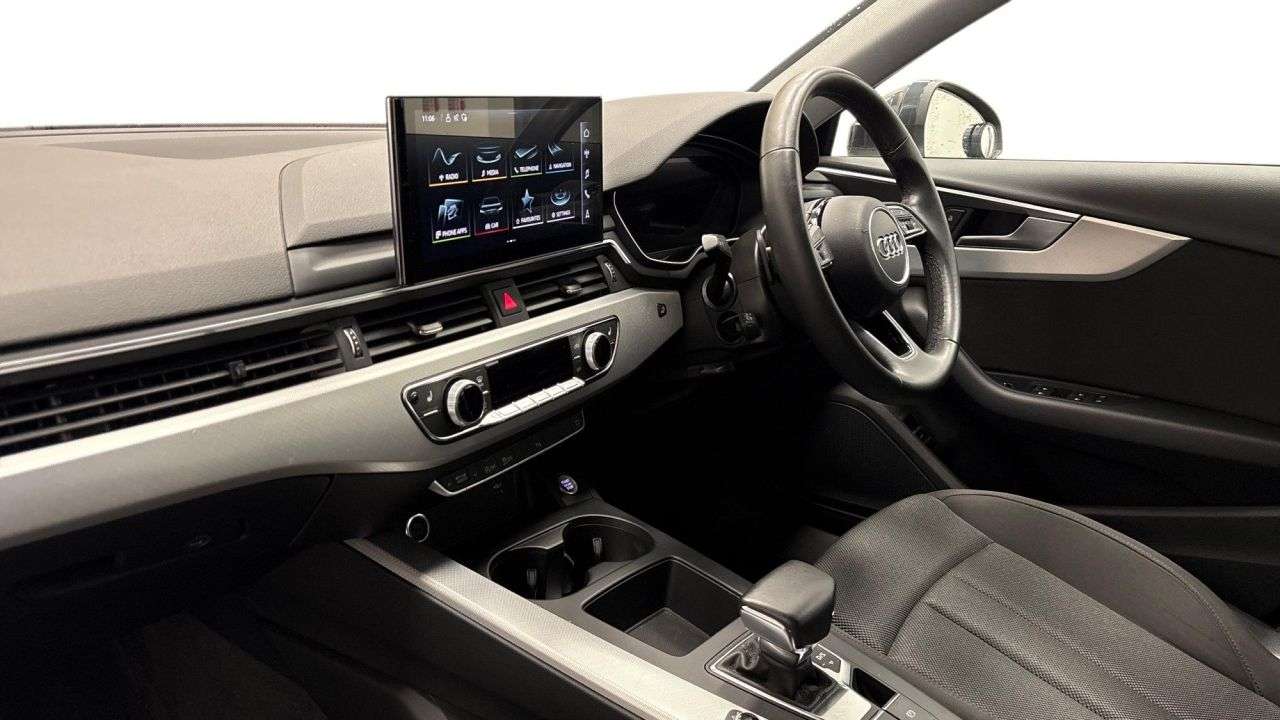 2022 AUDI A4 2022 AUDI A4