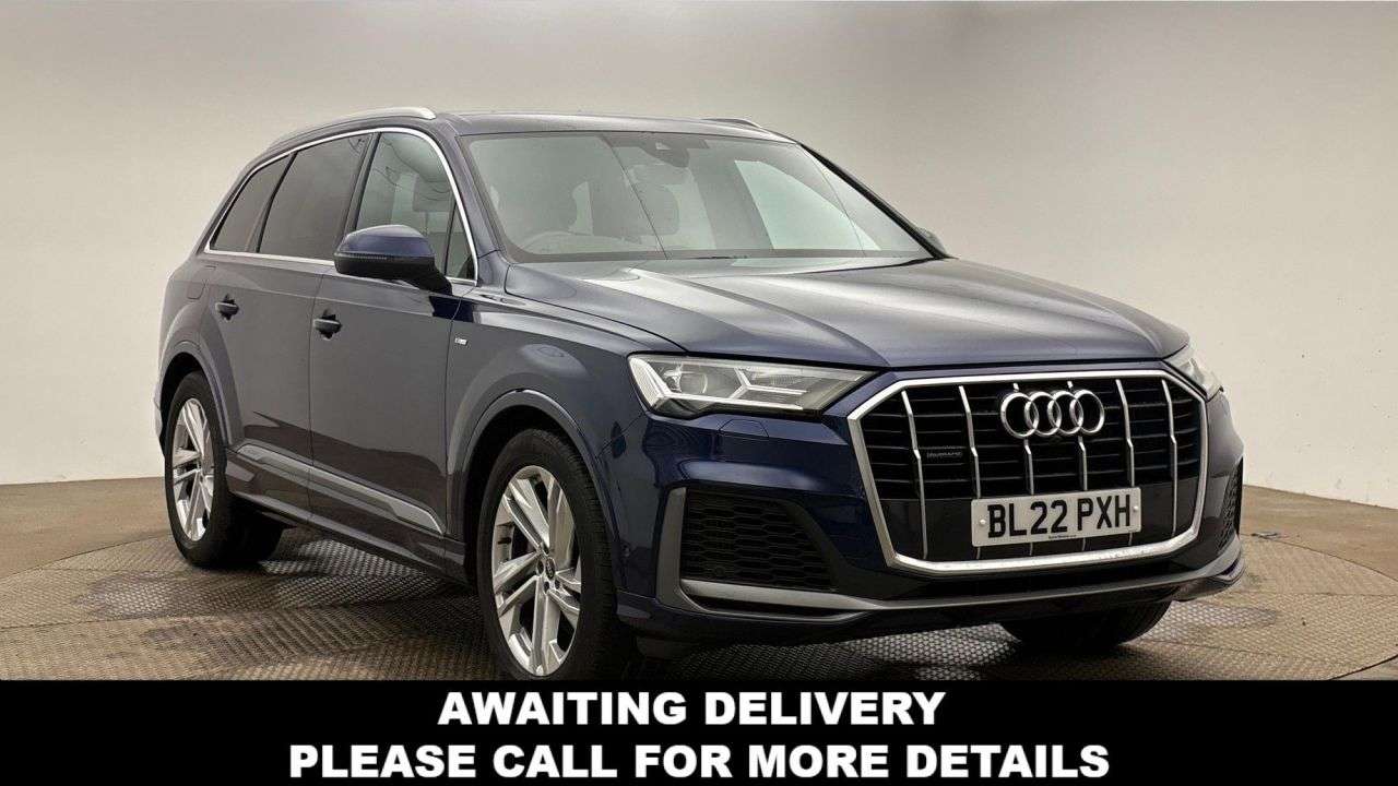 A 2022 AUDI Q7 3.0 TFSI V6 55 S line SUV 5dr Petrol Tiptronic quattro Euro 6 (s/s) (340 ps A 2022 AUDI Q7 3.0 TFSI V6 55 S line SUV 5dr Petrol Tiptronic quattro Euro 6 (s/s) (340 ps