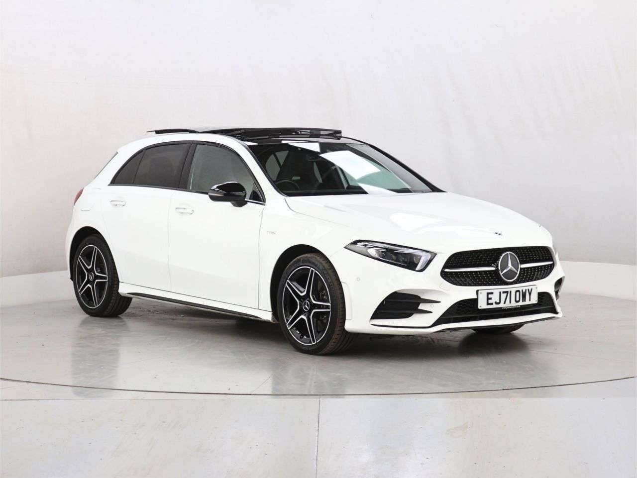 A 2021 MERCEDES-BENZ A CLASS 1.3 A250e 15.6kWh AMG Line Edition (Premium Plus) Hatchback 5dr Petrol Plug A 2021 MERCEDES-BENZ A CLASS 1.3 A250e 15.6kWh AMG Line Edition (Premium Plus) Hatchback 5dr Petrol Plug