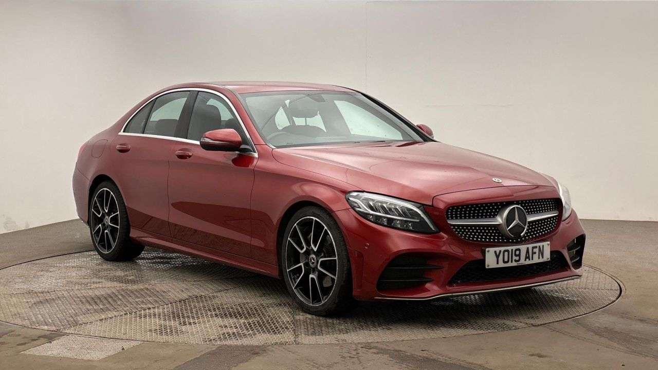 A 2019 MERCEDES-BENZ C CLASS 2.0 C220d AMG Line Saloon 4dr Diesel G-Tronic+ Euro 6 (s/s) (194 ps) A 2019 MERCEDES-BENZ C CLASS 2.0 C220d AMG Line Saloon 4dr Diesel G-Tronic+ Euro 6 (s/s) (194 ps)