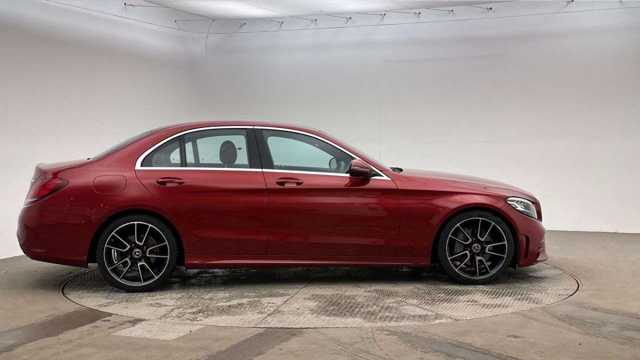 A 2019 MERCEDES-BENZ C CLASS 2.0 C220d AMG Line Saloon 4dr Diesel G-Tronic+ Euro 6 (s/s) (194 ps) A 2019 MERCEDES-BENZ C CLASS 2.0 C220d AMG Line Saloon 4dr Diesel G-Tronic+ Euro 6 (s/s) (194 ps)