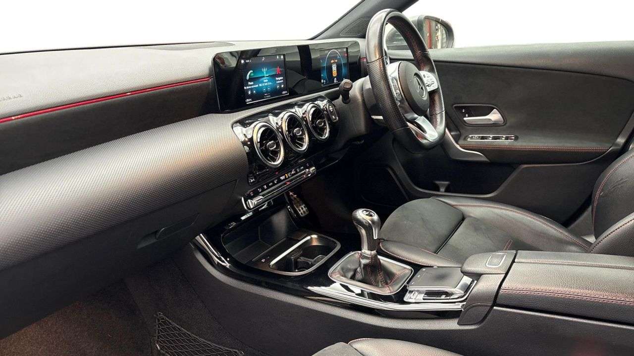 2019 MERCEDES-BENZ A CLASS 2019 MERCEDES-BENZ A CLASS