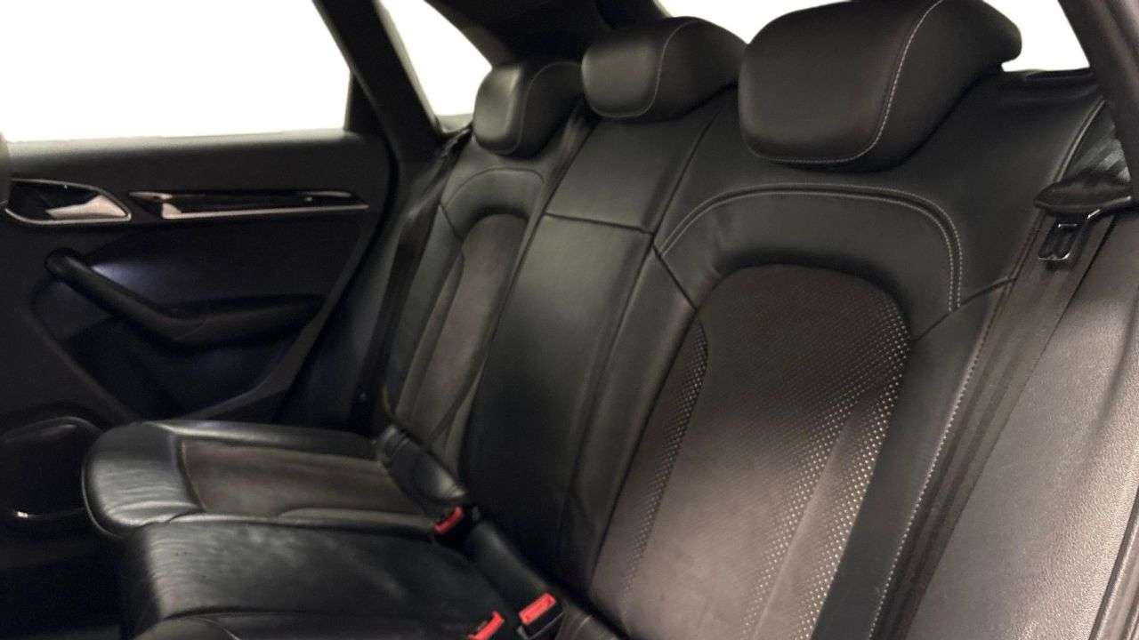 2017 AUDI Q3 2017 AUDI Q3