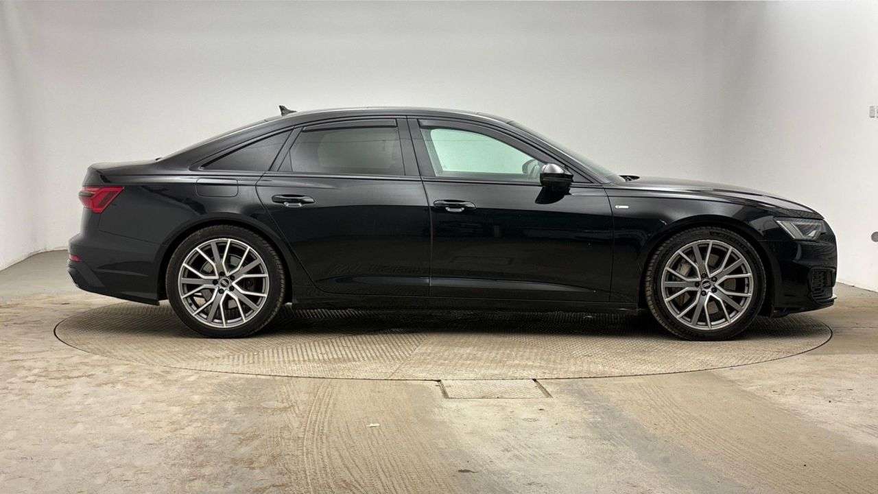 A 2021 AUDI A6 SALOON 2.0 TFSIe 50 Black Edition Saloon 4dr Petrol Plug-in Hybrid S Tronic quattr A 2021 AUDI A6 SALOON 2.0 TFSIe 50 Black Edition Saloon 4dr Petrol Plug-in Hybrid S Tronic quattr