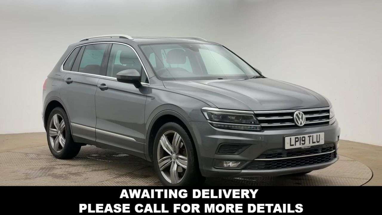 A 2019 VOLKSWAGEN TIGUAN 1.5 TSI EVO SEL SUV 5dr Petrol DSG Euro 6 (s/s) (150 ps) A 2019 VOLKSWAGEN TIGUAN 1.5 TSI EVO SEL SUV 5dr Petrol DSG Euro 6 (s/s) (150 ps)