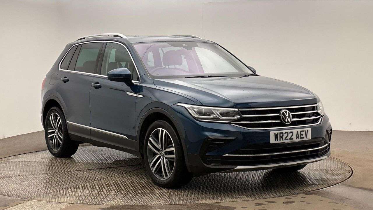 A 2022 VOLKSWAGEN TIGUAN 1.5 TSI Elegance SUV 5dr Petrol DSG Euro 6 (s/s) (150 ps) A 2022 VOLKSWAGEN TIGUAN 1.5 TSI Elegance SUV 5dr Petrol DSG Euro 6 (s/s) (150 ps)
