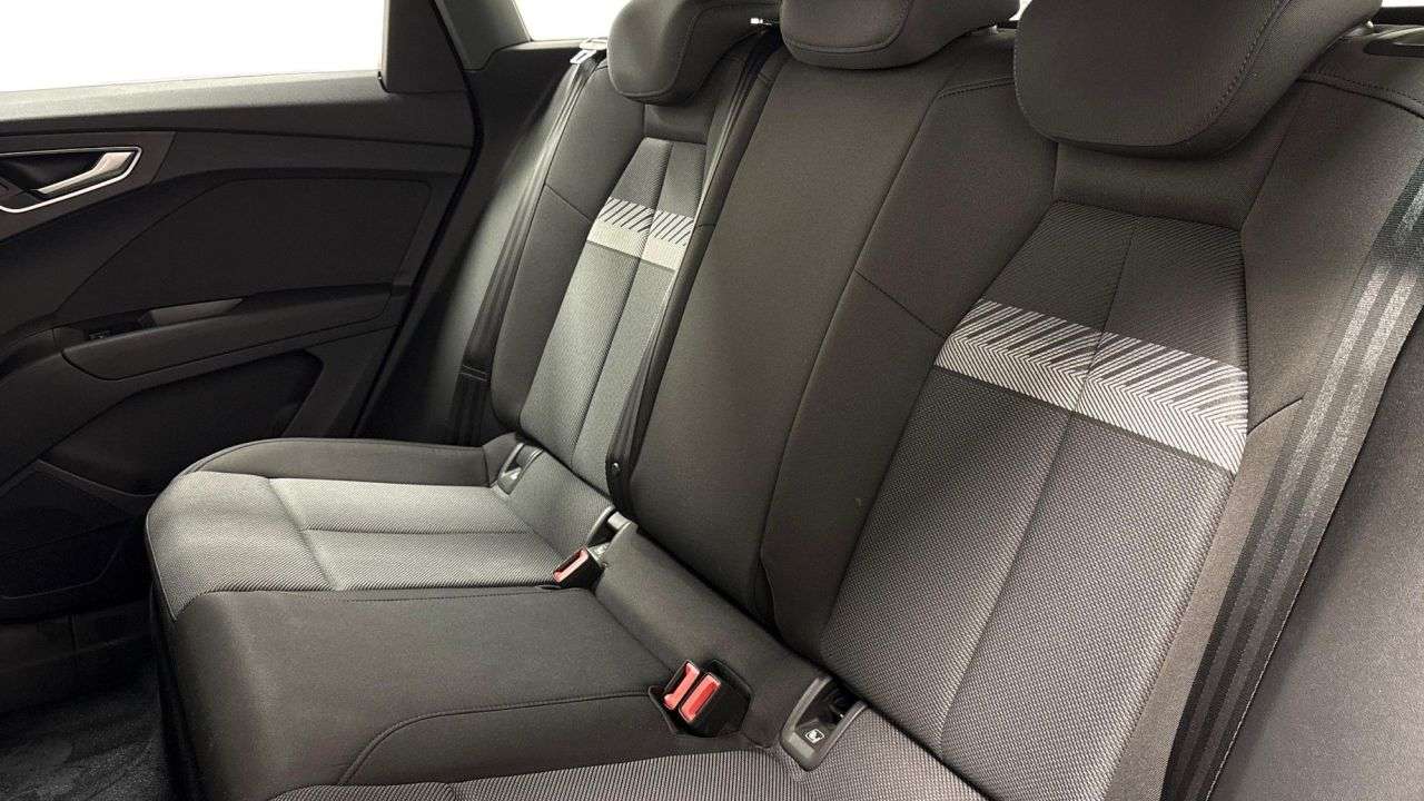 2022 AUDI Q4 E-TRON 2022 AUDI Q4 E-TRON