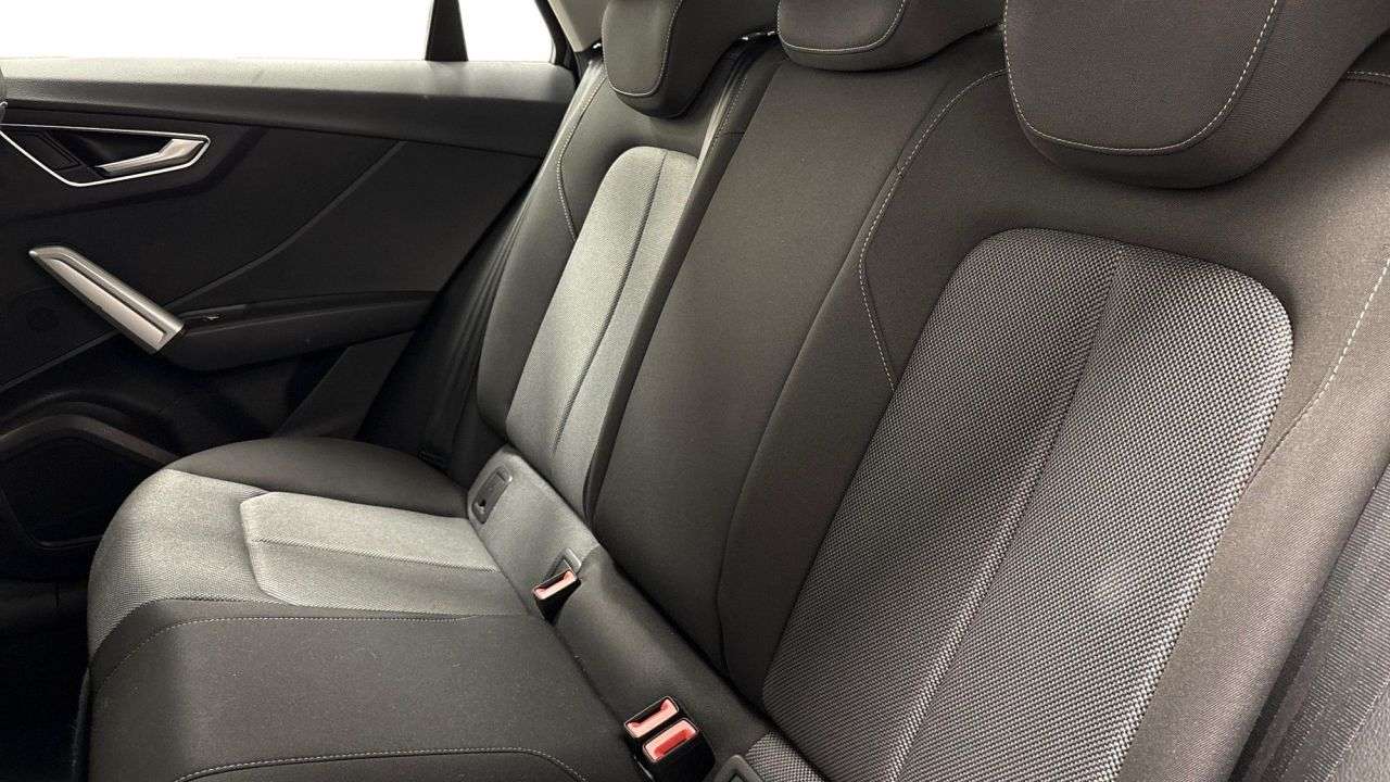 2021 AUDI Q2 2021 AUDI Q2