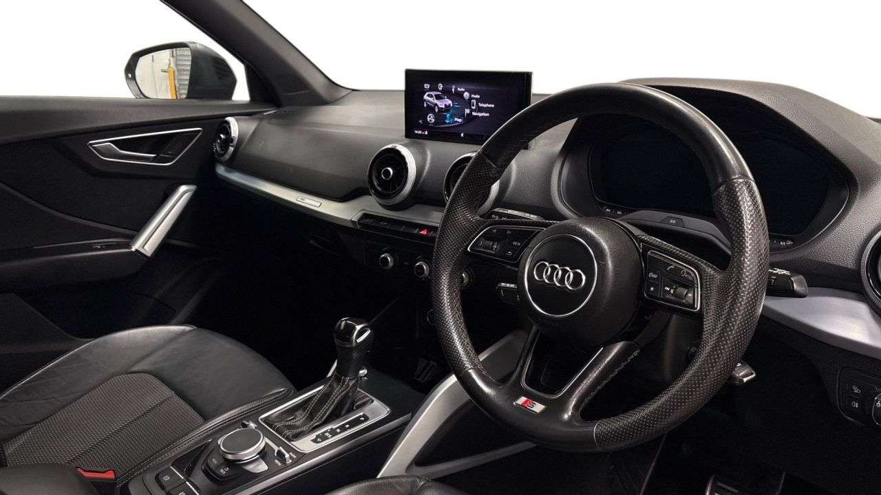 2021 AUDI Q2 2021 AUDI Q2