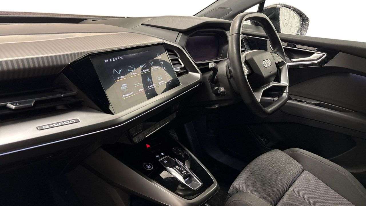 2021 AUDI Q4 E-TRON 2021 AUDI Q4 E-TRON