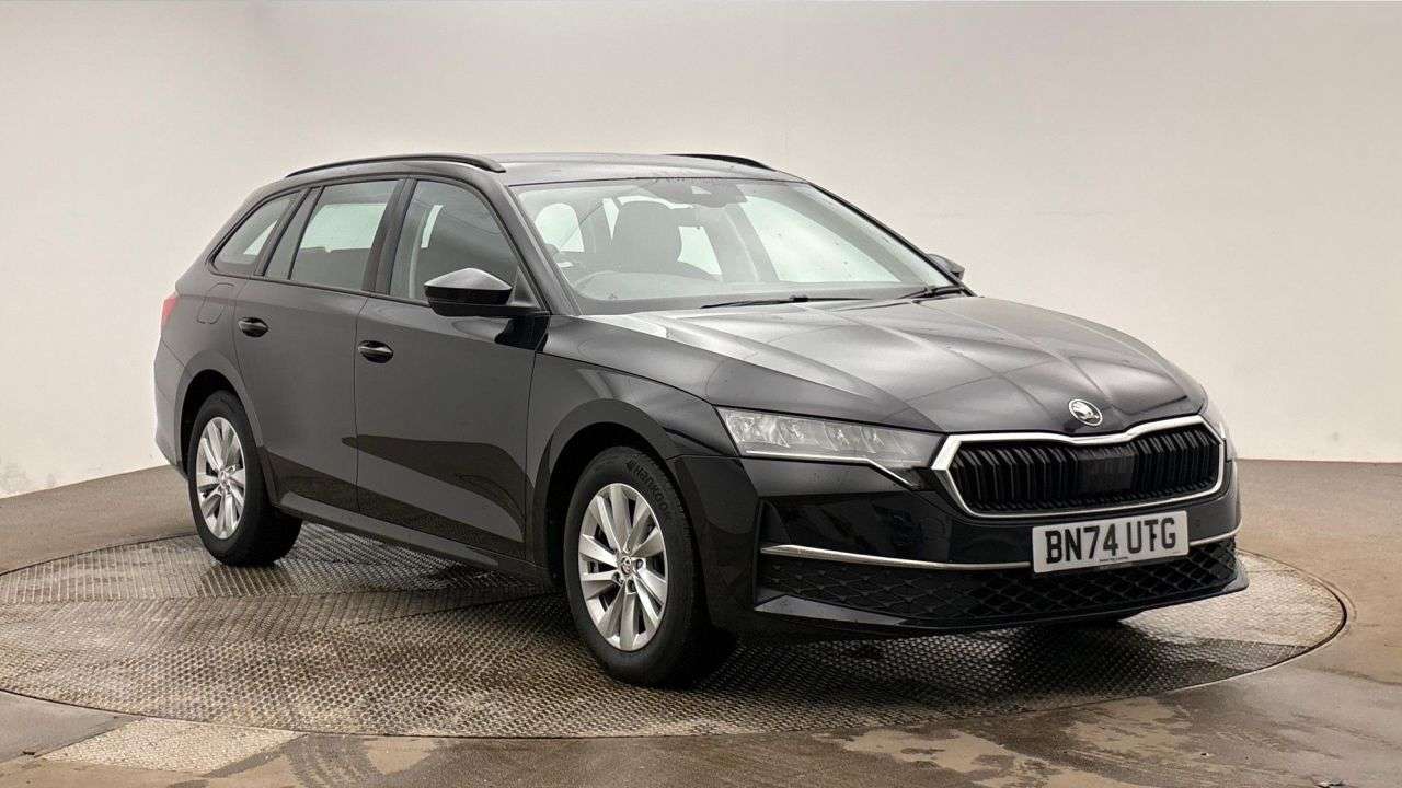 A 2024 SKODA OCTAVIA 1.5 TSI e-TEC MHEV ACT SE Technology Estate 5dr Petrol Hybrid DSG Euro 6 (s A 2024 SKODA OCTAVIA 1.5 TSI e-TEC MHEV ACT SE Technology Estate 5dr Petrol Hybrid DSG Euro 6 (s