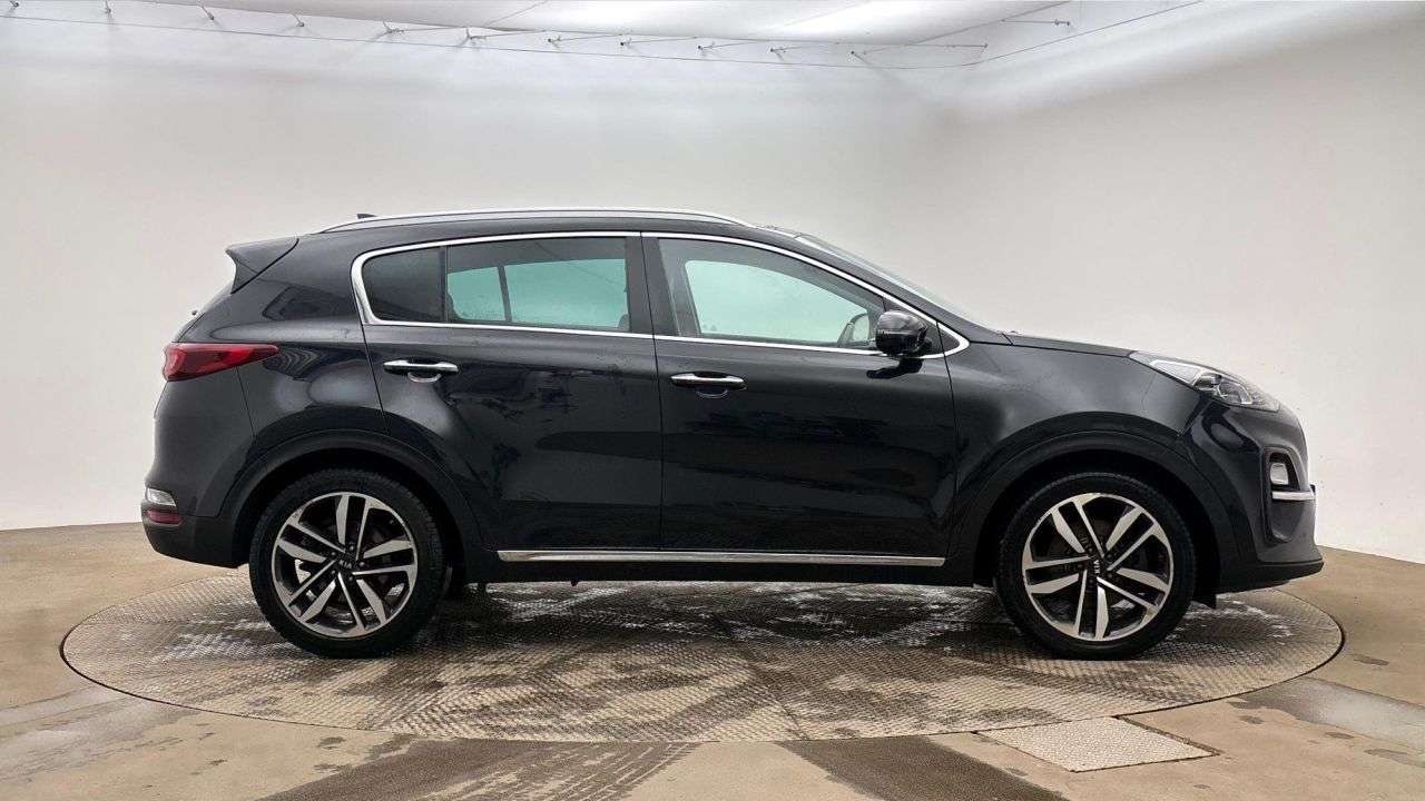 A 2019 KIA SPORTAGE 1.6 CRDi 4 SUV 5dr Diesel DCT Euro 6 (s/s) (134 bhp) A 2019 KIA SPORTAGE 1.6 CRDi 4 SUV 5dr Diesel DCT Euro 6 (s/s) (134 bhp)