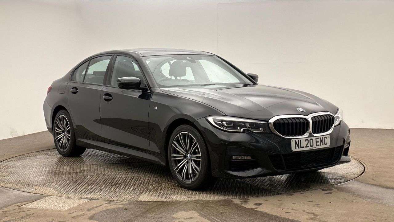 A 2020 BMW 3 SERIES 2.0 330e 12kWh M Sport Saloon 4dr Petrol Plug-in Hybrid Auto Euro 6 (s/s) ( A 2020 BMW 3 SERIES 2.0 330e 12kWh M Sport Saloon 4dr Petrol Plug-in Hybrid Auto Euro 6 (s/s) (
