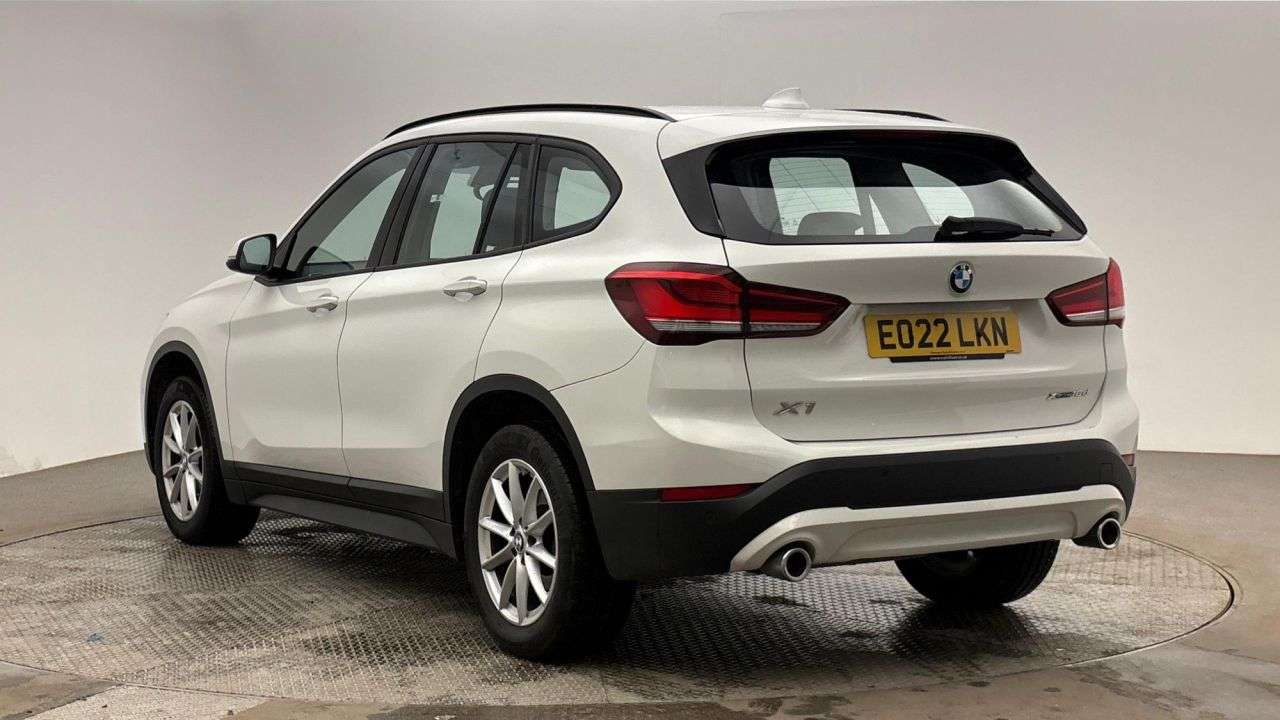 A 2022 BMW X1 2.0 18d SE SUV 5dr Diesel Auto xDrive Euro 6 (s/s) (150 ps) A 2022 BMW X1 2.0 18d SE SUV 5dr Diesel Auto xDrive Euro 6 (s/s) (150 ps)