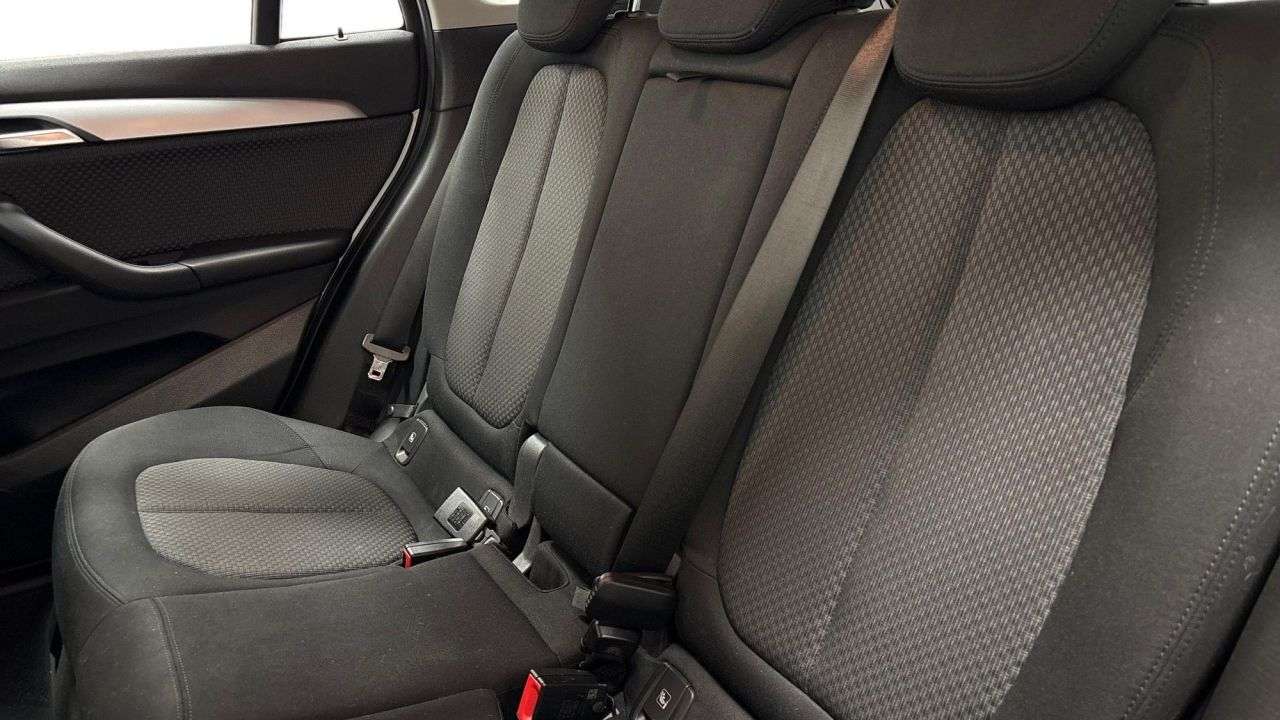 2022 BMW X1 2022 BMW X1
