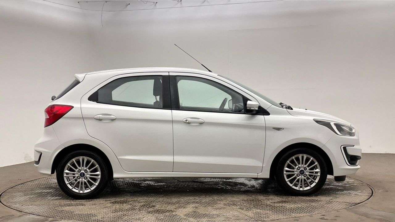 A 2019 FORD KA+ 1.2 Ti-VCT Zetec Hatchback 5dr Petrol Manual Euro 6 (s/s) (85 ps) A 2019 FORD KA+ 1.2 Ti-VCT Zetec Hatchback 5dr Petrol Manual Euro 6 (s/s) (85 ps)