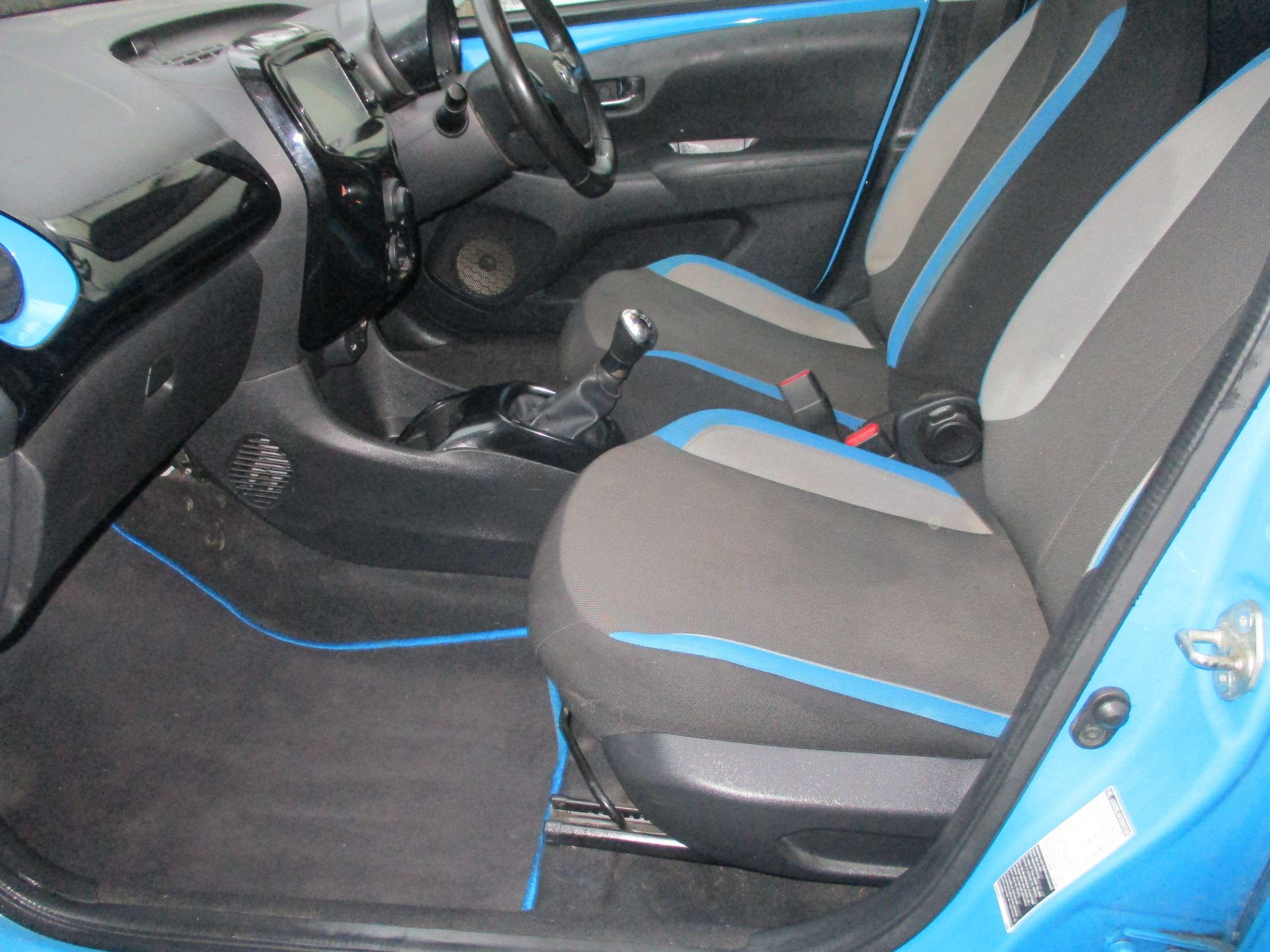 2015 TOYOTA AYGO 2015 TOYOTA AYGO