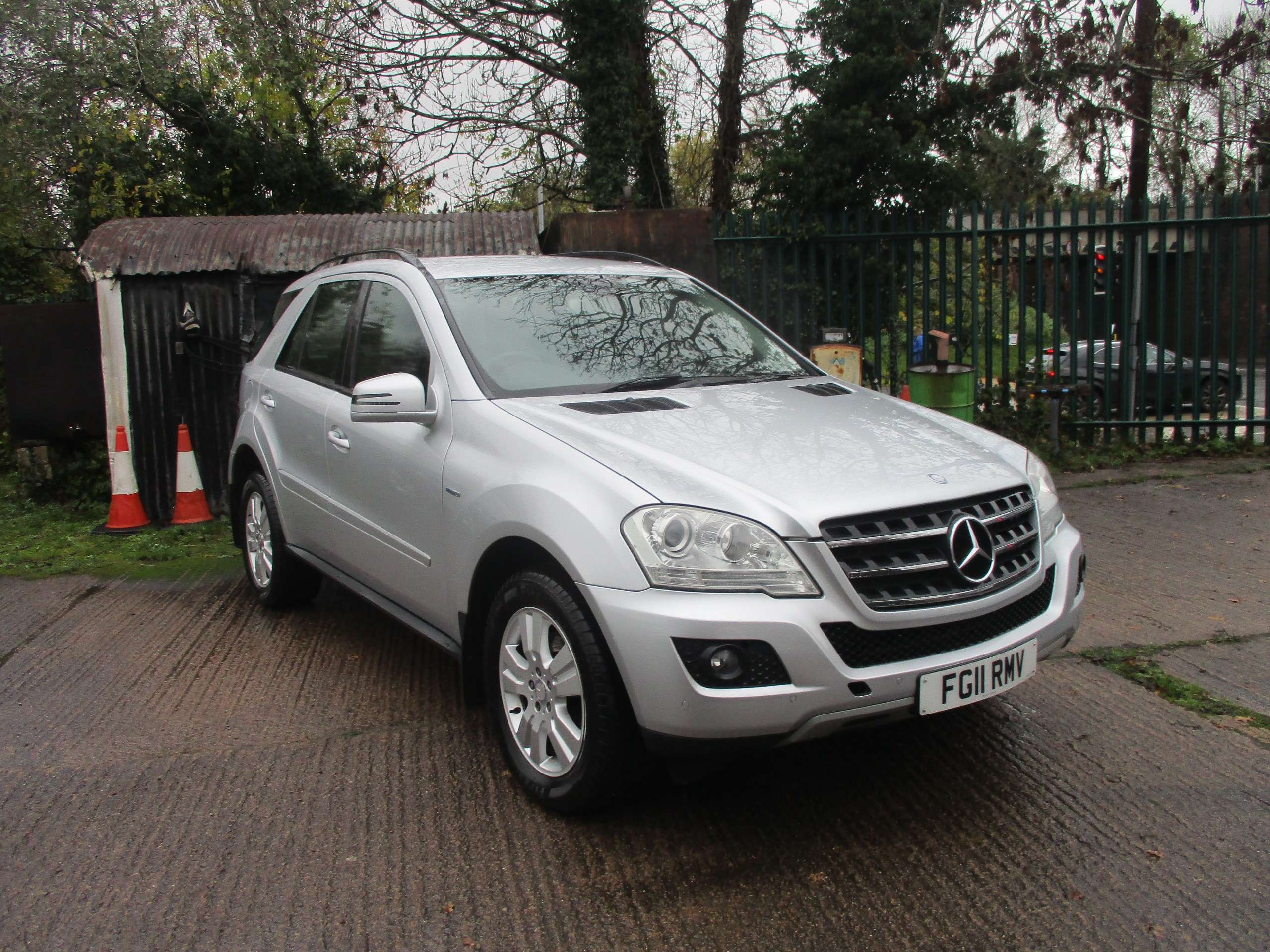 2011 MERCEDES-BENZ M CLASS 2011 MERCEDES-BENZ M CLASS