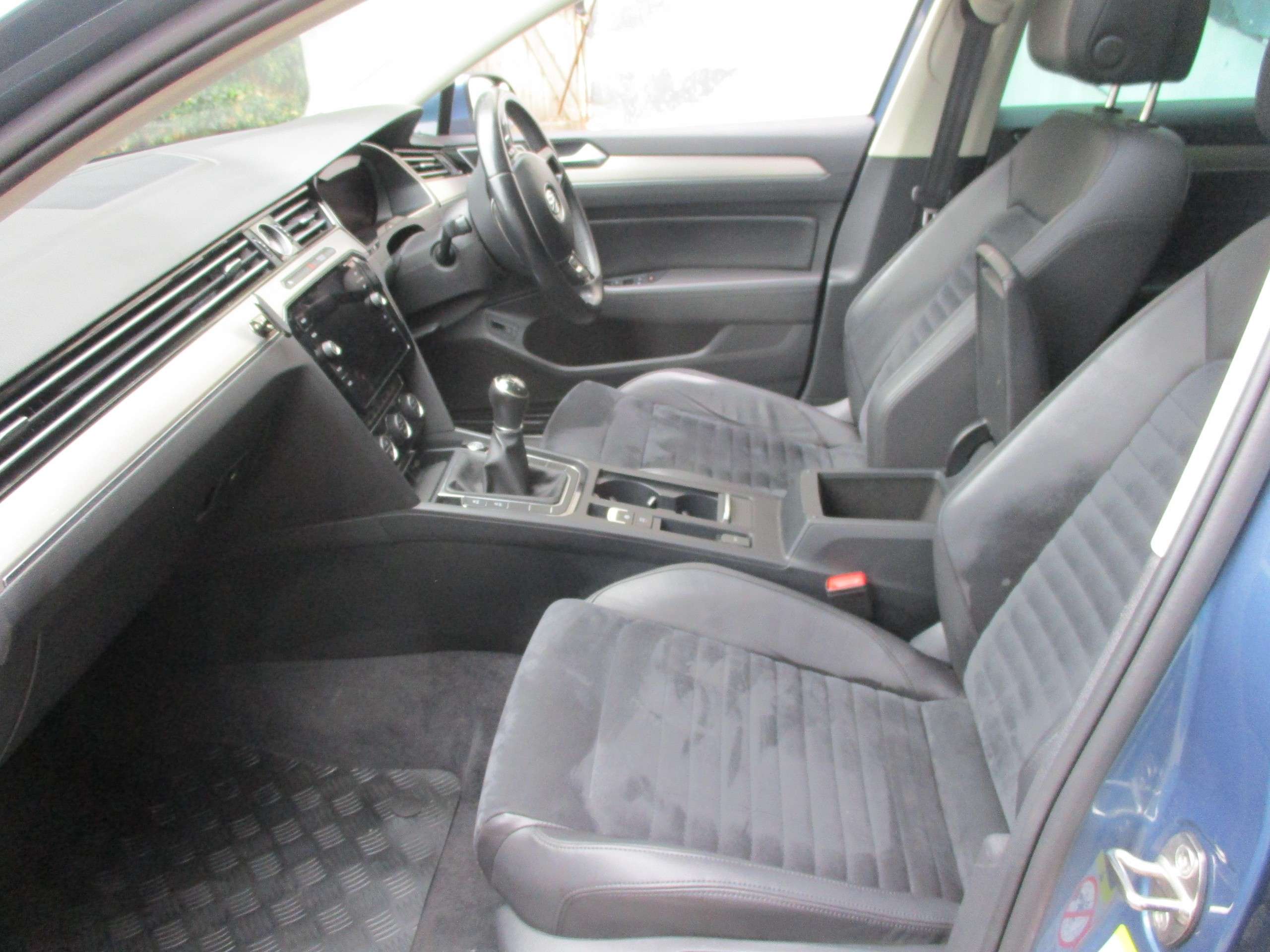 2018 VOLKSWAGEN PASSAT 2018 VOLKSWAGEN PASSAT