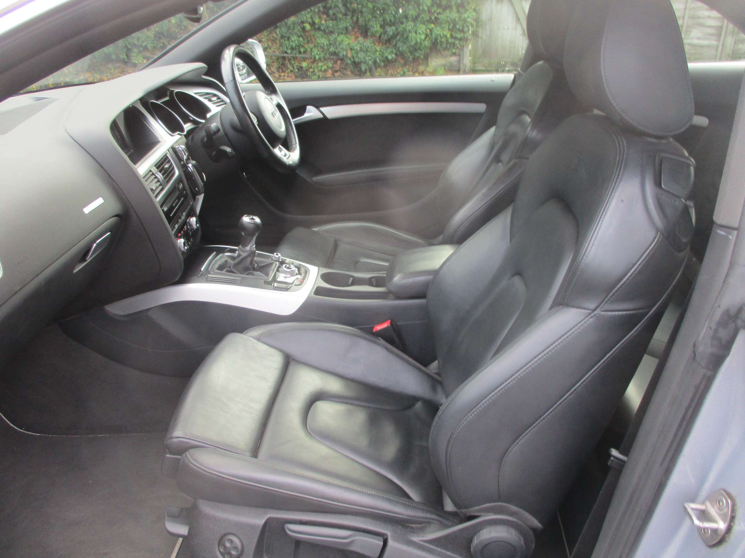 A 2015 AUDI A5 2.0 TDI S line Coupe 2dr Diesel Manual Euro 6 (s/s) (190 ps) A 2015 AUDI A5 2.0 TDI S line Coupe 2dr Diesel Manual Euro 6 (s/s) (190 ps)