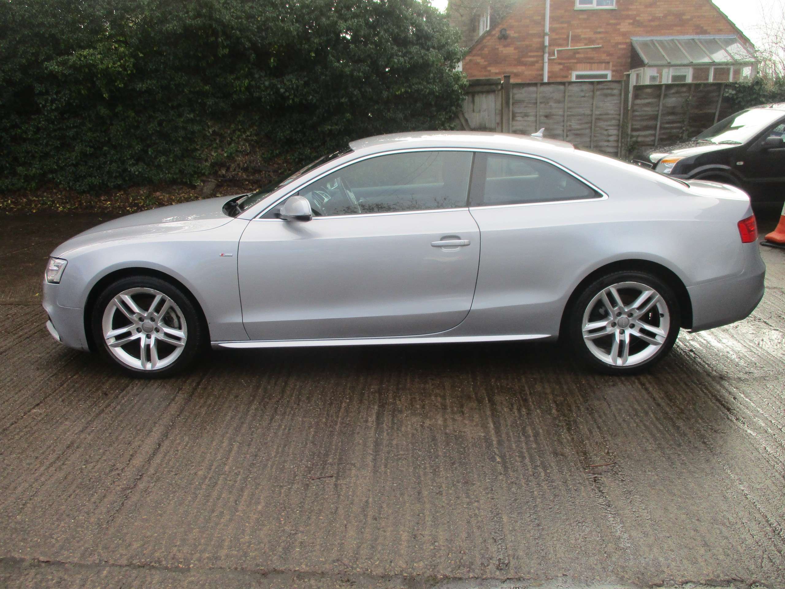 A 2015 AUDI A5 2.0 TDI S line Coupe 2dr Diesel Manual Euro 6 (s/s) (190 ps) A 2015 AUDI A5 2.0 TDI S line Coupe 2dr Diesel Manual Euro 6 (s/s) (190 ps)