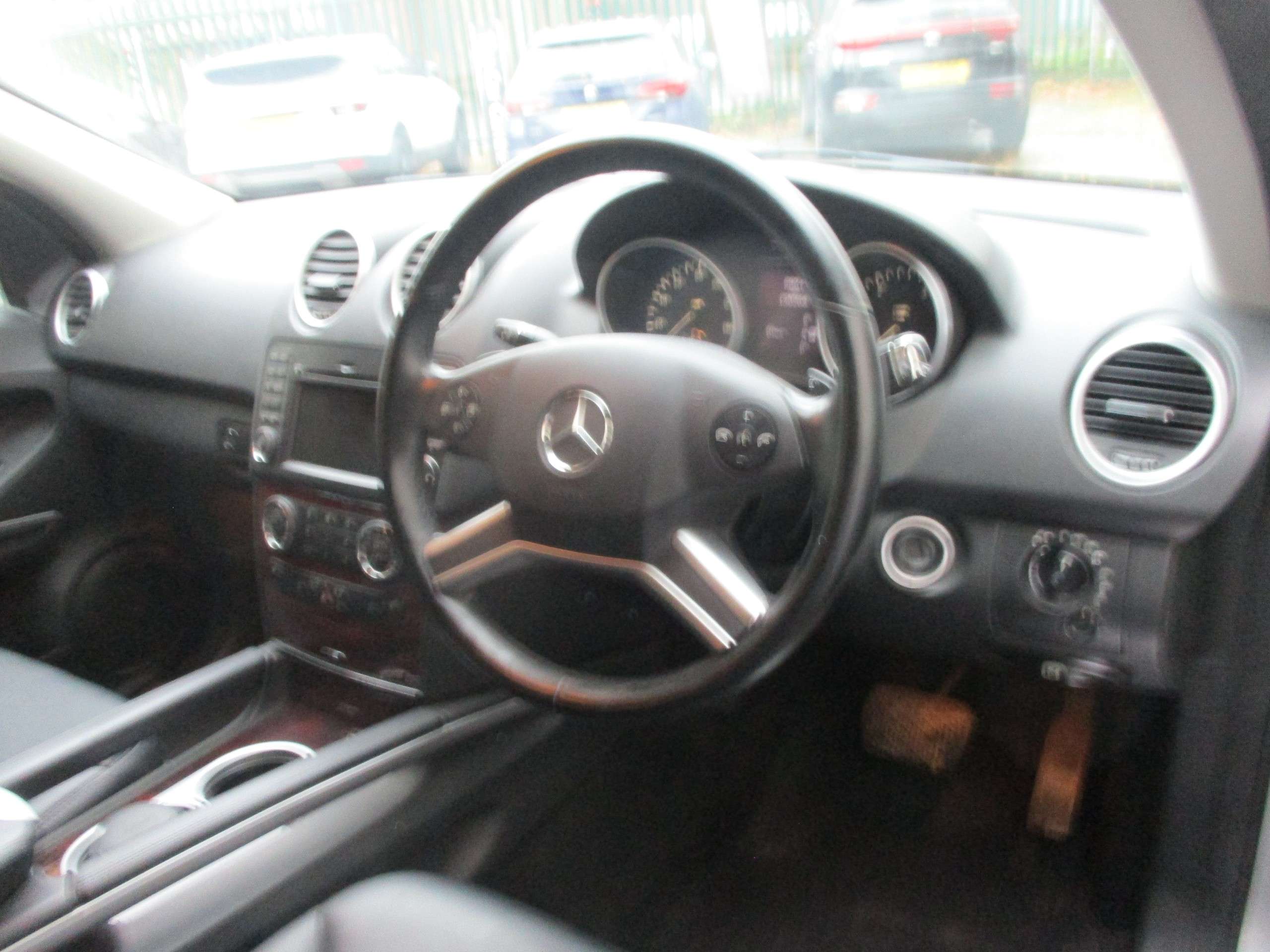 2011 MERCEDES-BENZ M CLASS 2011 MERCEDES-BENZ M CLASS