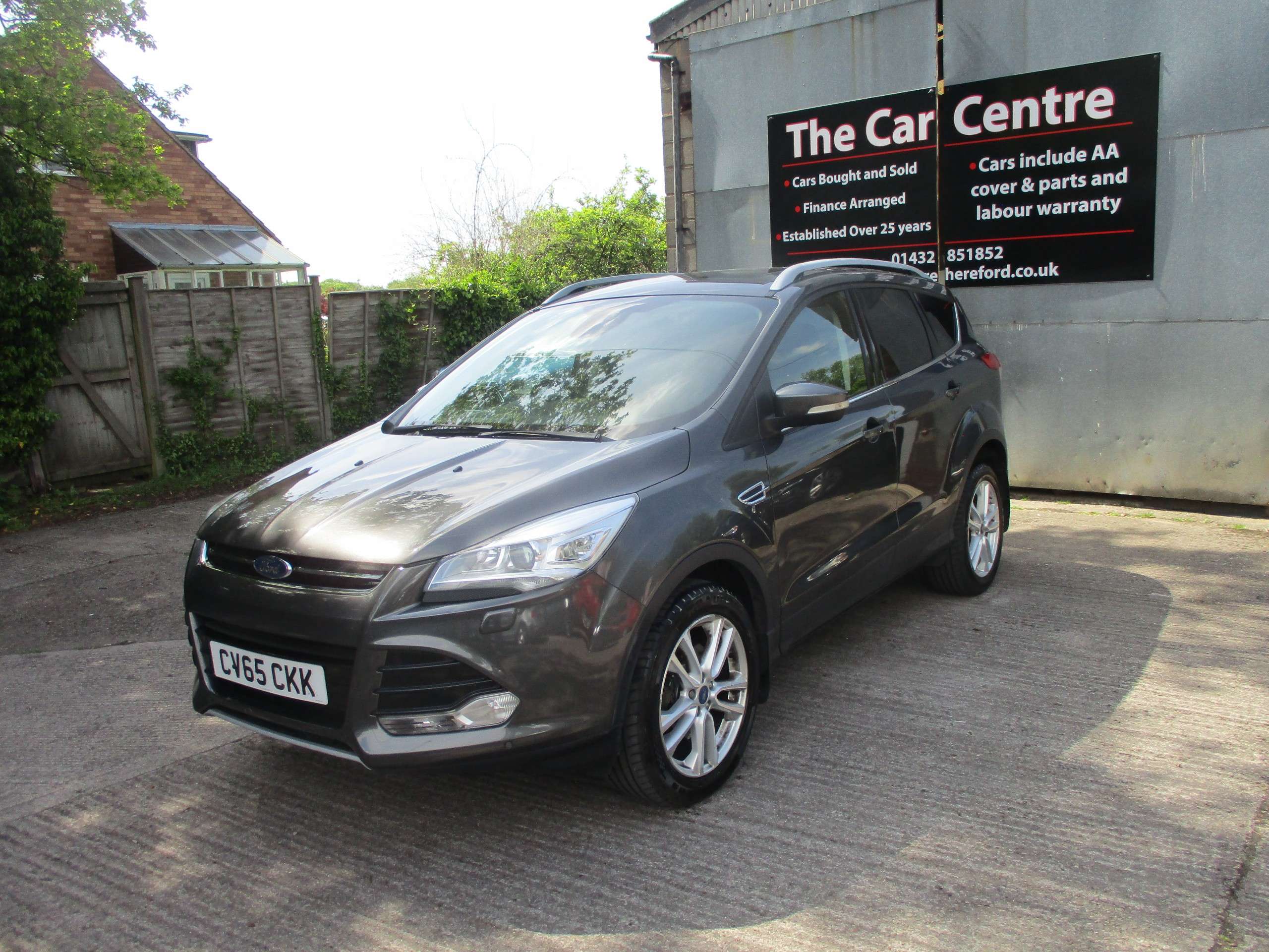 A 2015 FORD KUGA 2.0 TDCi Titanium X Sport SUV 5dr Diesel Manual AWD Euro 6 (s/s) (180 ps) A 2015 FORD KUGA 2.0 TDCi Titanium X Sport SUV 5dr Diesel Manual AWD Euro 6 (s/s) (180 ps)