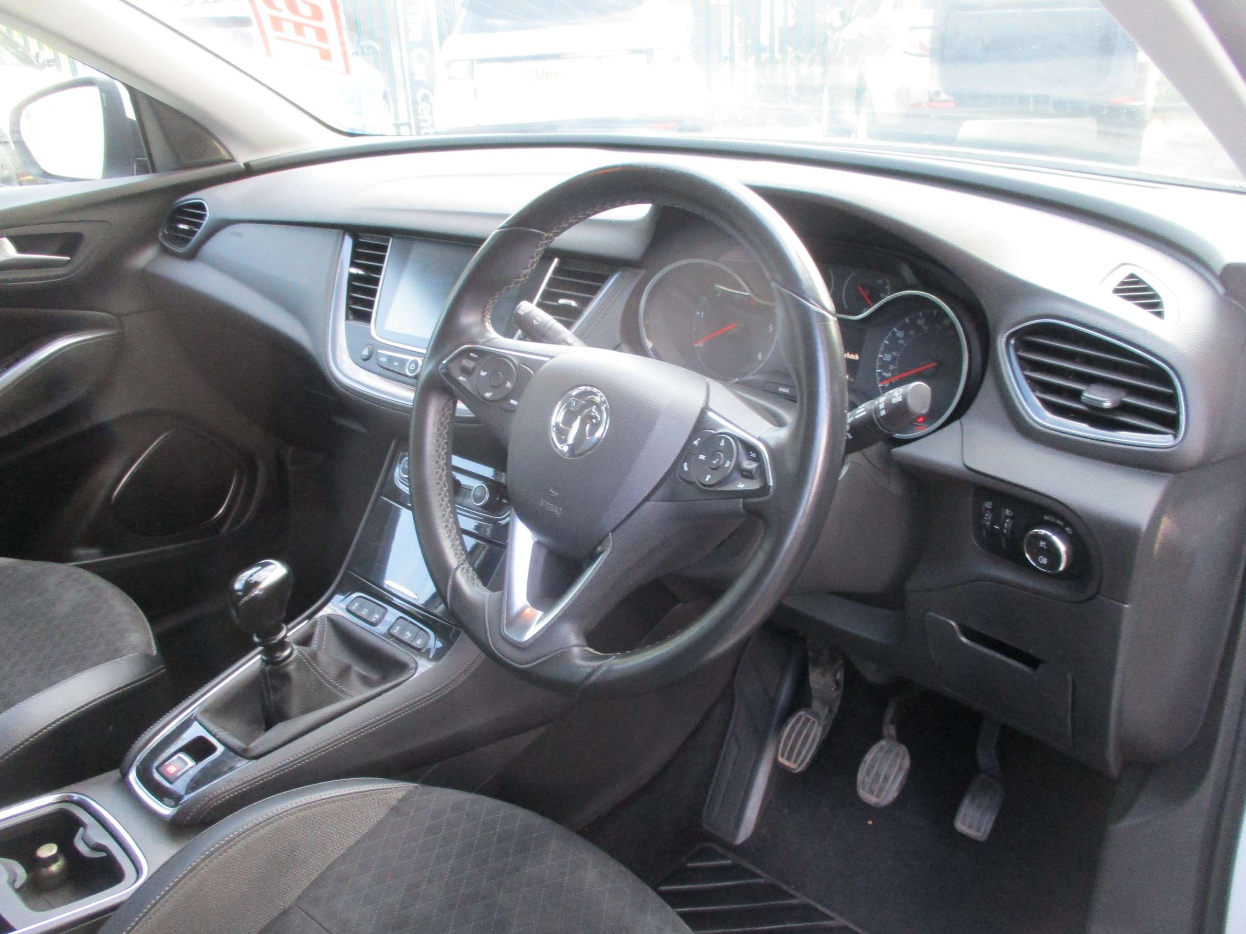 A 2018 VAUXHALL GRANDLAND X 1.6 Turbo D BlueInjection Sport Nav SUV 5dr Diesel Manual Euro 6 (s/s) (120 ps) A 2018 VAUXHALL GRANDLAND X 1.6 Turbo D BlueInjection Sport Nav SUV 5dr Diesel Manual Euro 6 (s/s) (120 ps)