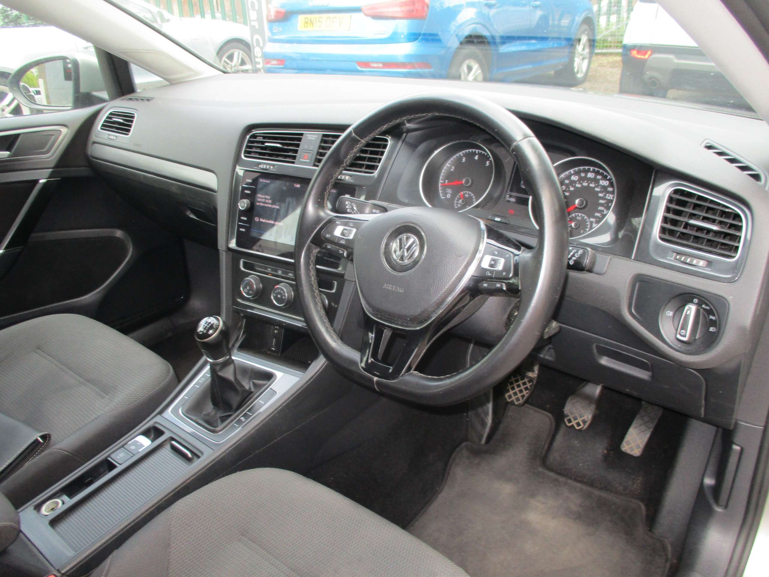 2017 VOLKSWAGEN GOLF 2017 VOLKSWAGEN GOLF