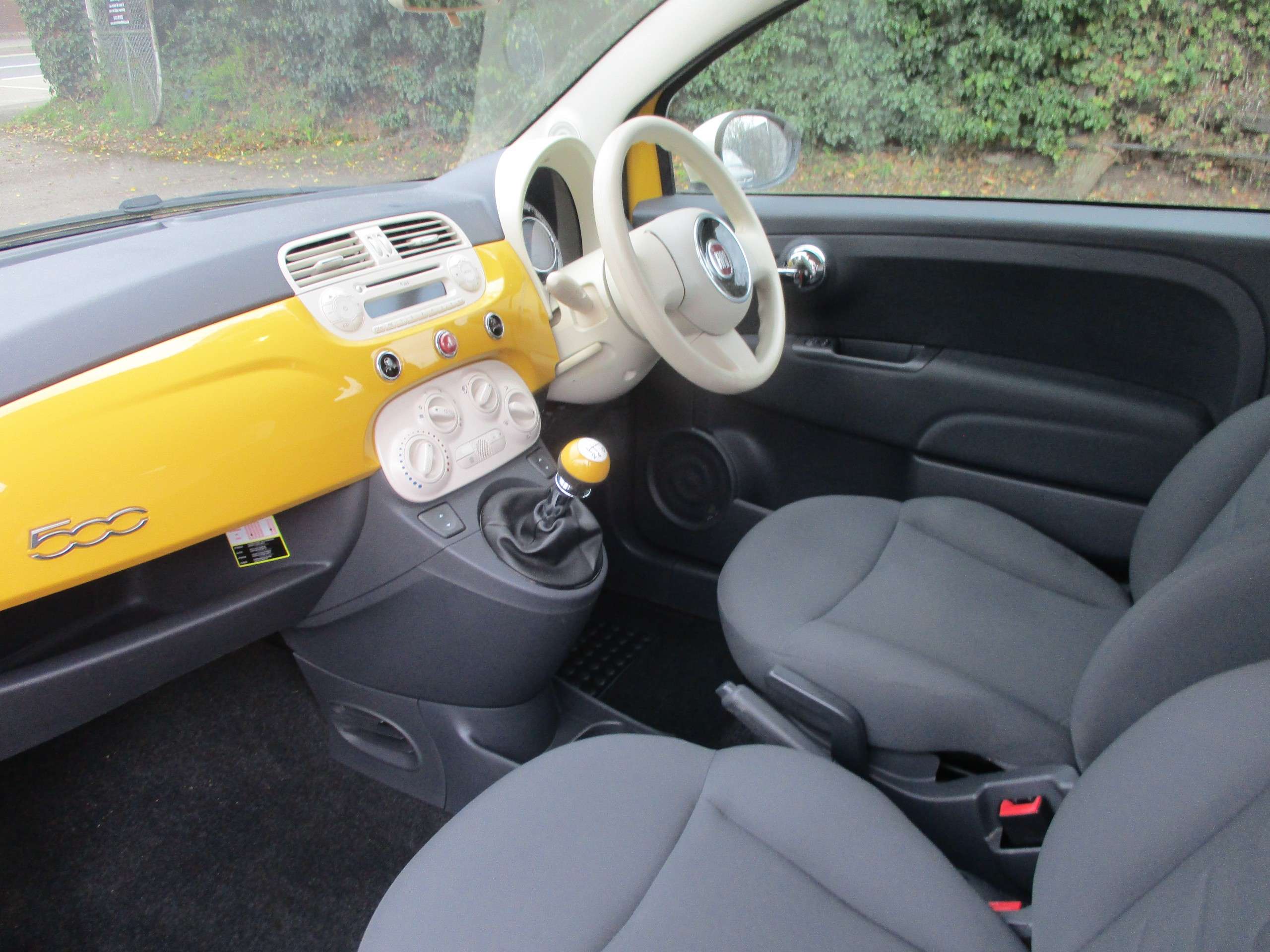 2013 FIAT 500 2013 FIAT 500