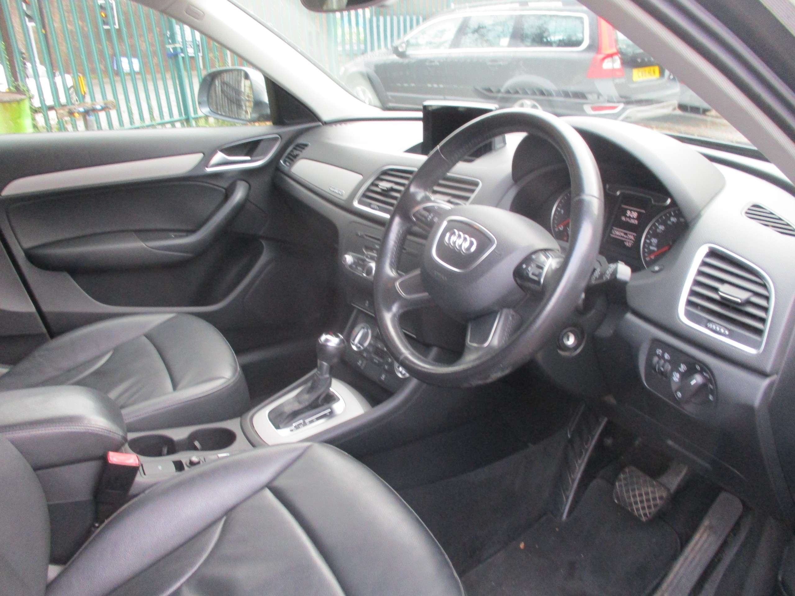 2013 AUDI Q3 2013 AUDI Q3