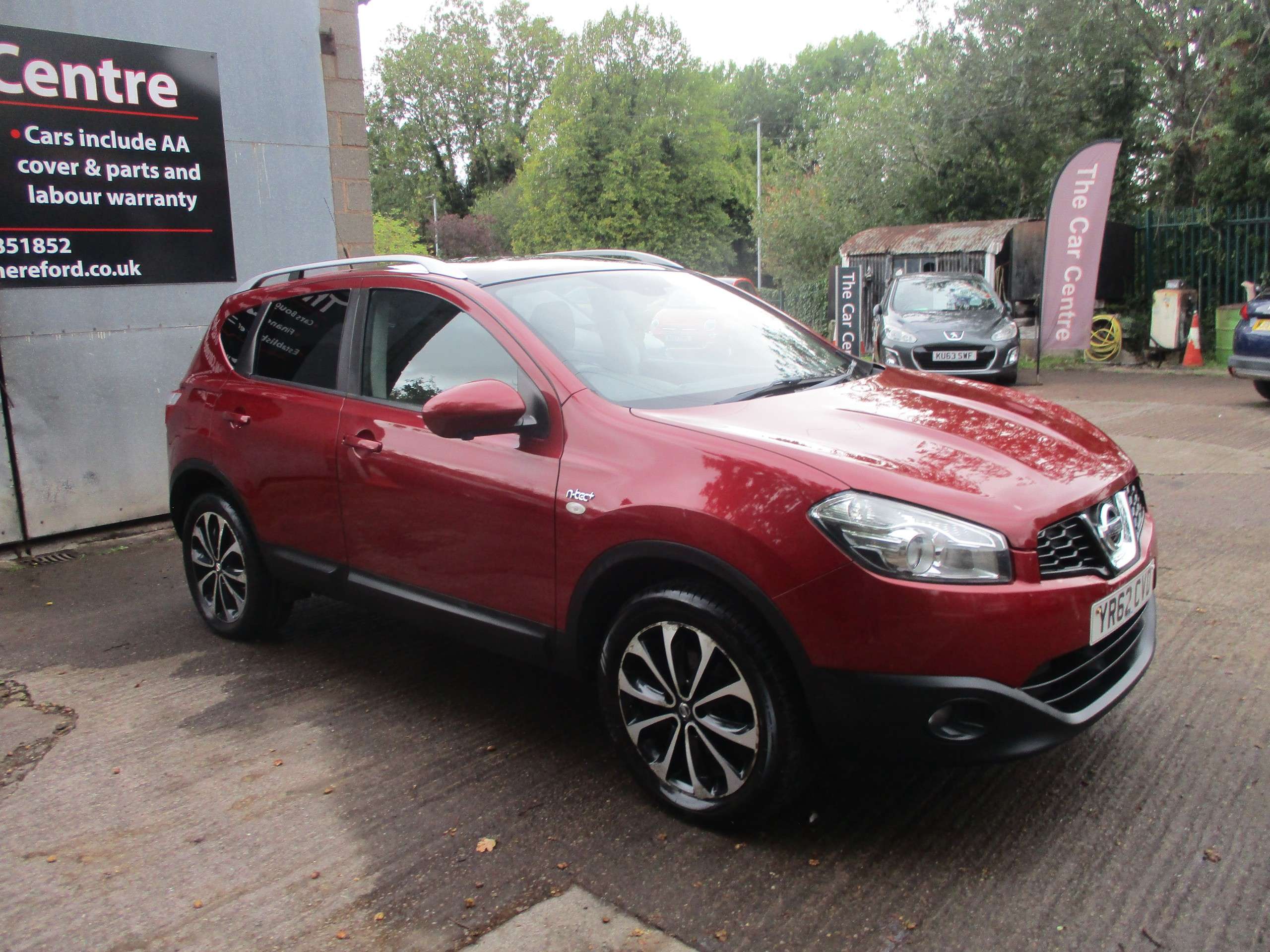 A 2012 NISSAN QASHQAI 1.6 n-tec+ SUV 5dr Petrol Manual 2WD Euro 5 (117 ps) A 2012 NISSAN QASHQAI 1.6 n-tec+ SUV 5dr Petrol Manual 2WD Euro 5 (117 ps)