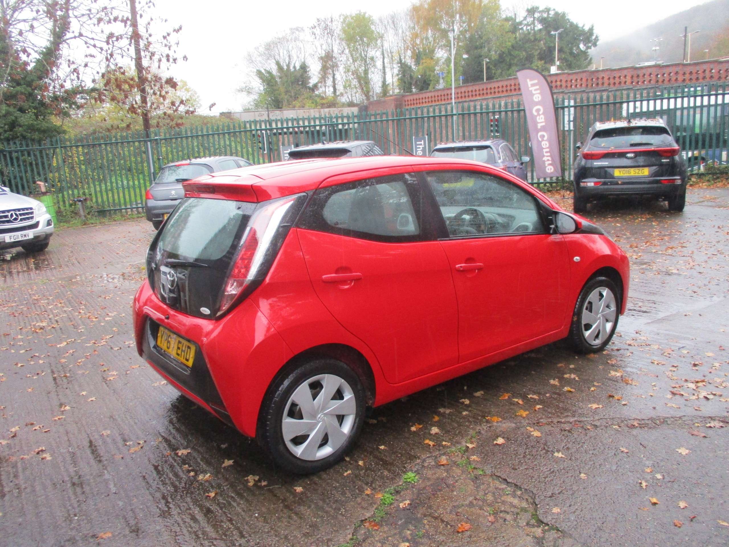 2017 TOYOTA AYGO 2017 TOYOTA AYGO