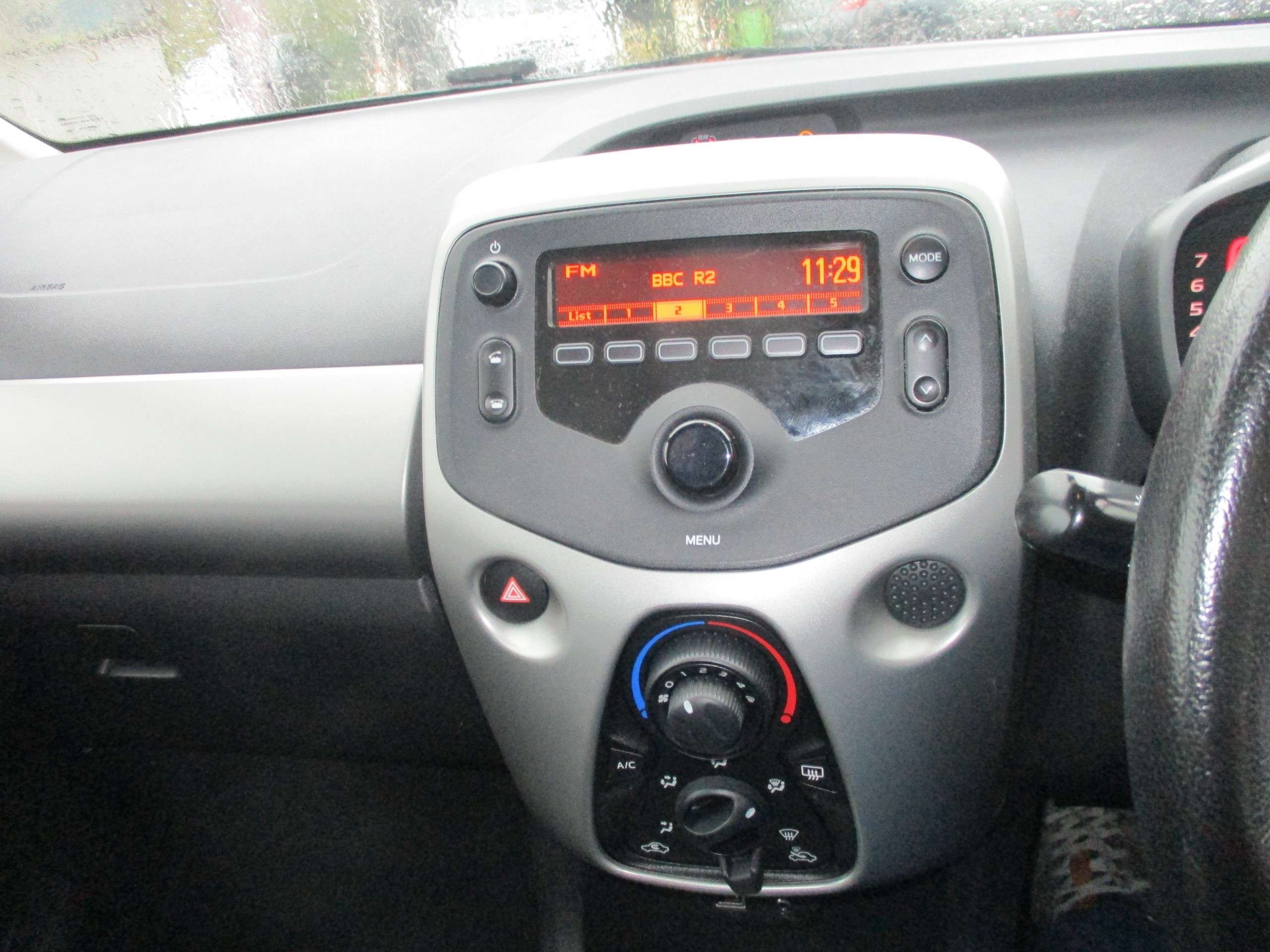 2017 TOYOTA AYGO 2017 TOYOTA AYGO