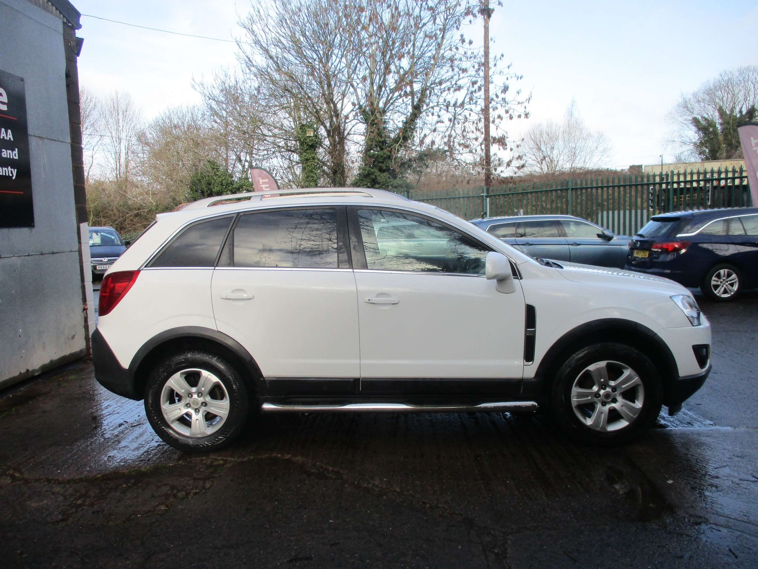 A 2016 VAUXHALL ANTARA 2.2 CDTi Exclusiv SUV 5dr Diesel Manual 2WD Euro 5 (s/s) (163 ps) A 2016 VAUXHALL ANTARA 2.2 CDTi Exclusiv SUV 5dr Diesel Manual 2WD Euro 5 (s/s) (163 ps)