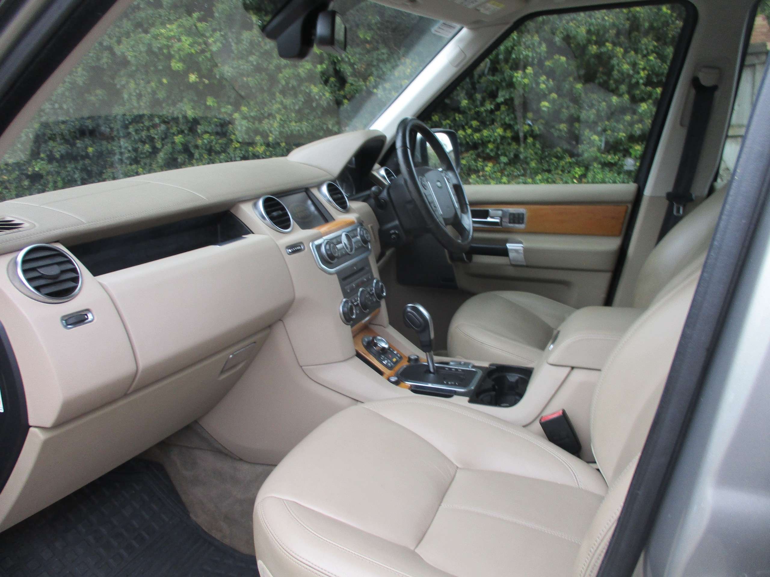 2010 LAND ROVER DISCOVERY 4 2010 LAND ROVER DISCOVERY 4