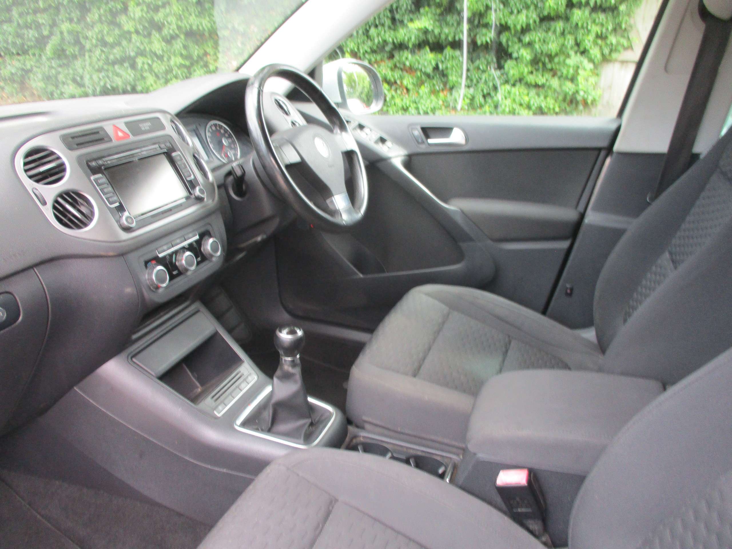 2010 VOLKSWAGEN TIGUAN 2010 VOLKSWAGEN TIGUAN
