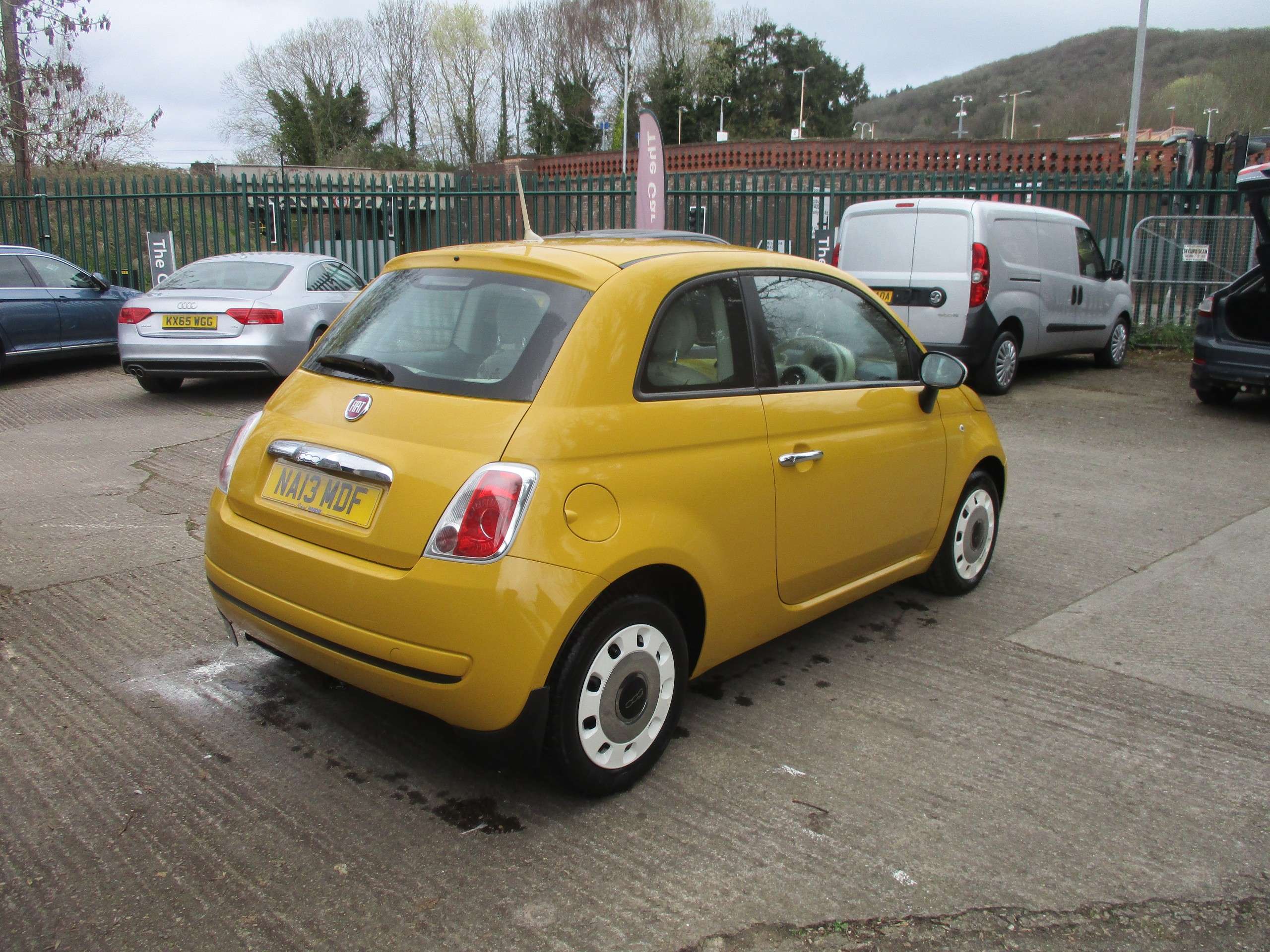 2013 FIAT 500 2013 FIAT 500
